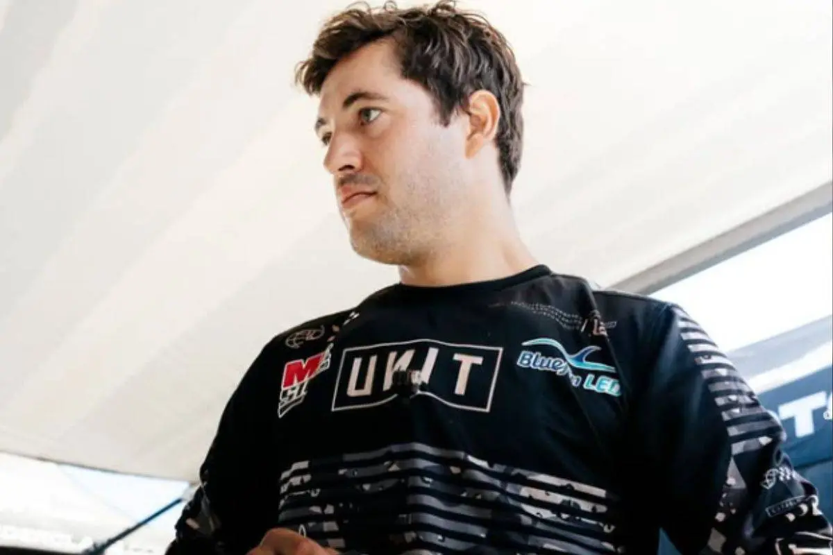 30-årig motocross-kører omkommer i løb: Efterlader sig gravid partner
