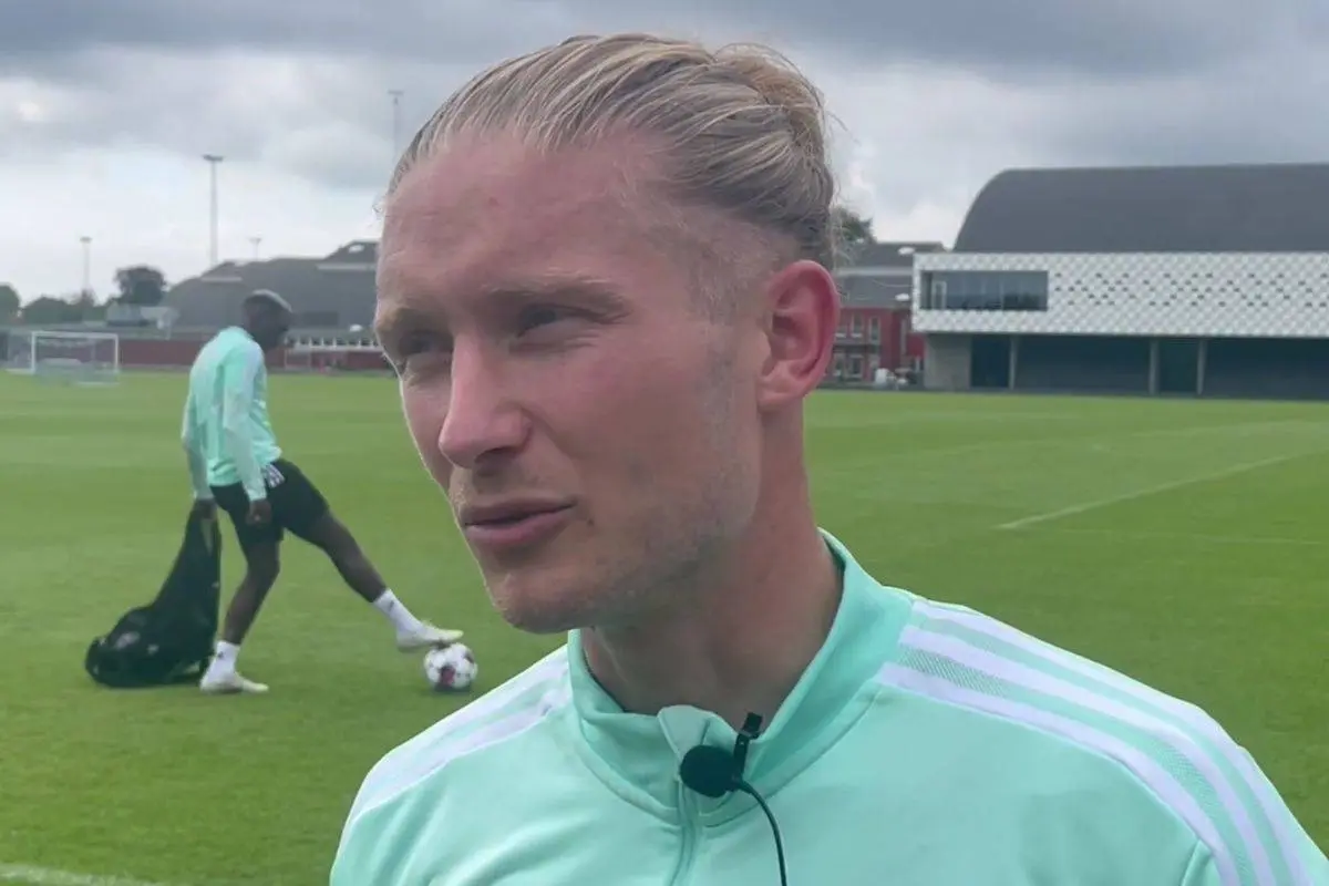 FCM-reserve lever med manglende spilletid, når lønnen kommer