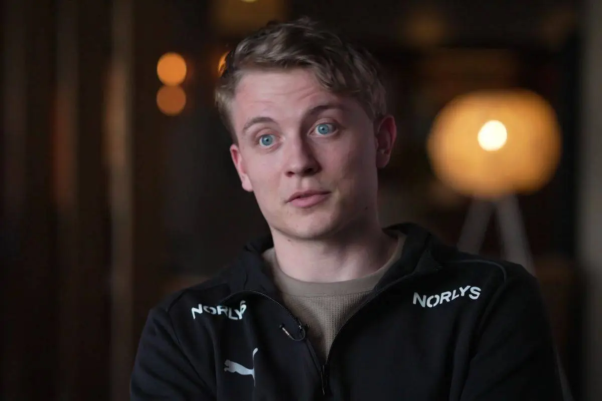 Landsholdsspiller har særlig fritidsbeskæftigelse: "Gør det med min mor"