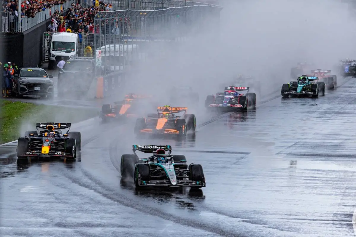 Lewis Hamilton og Max Verstappen sender skarp kritik efter nederlag