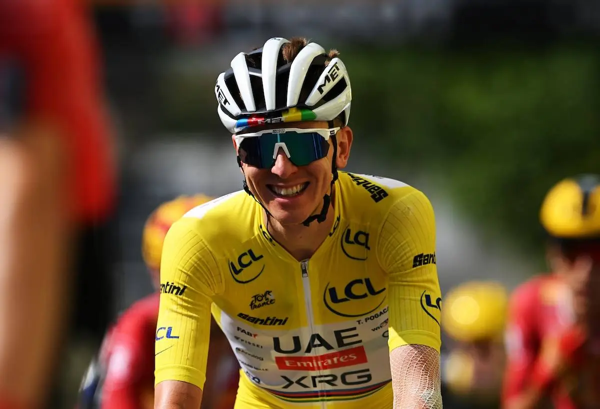 Vild påstand: Tadej Pogacar tabte Tour de France-etaper med vilje