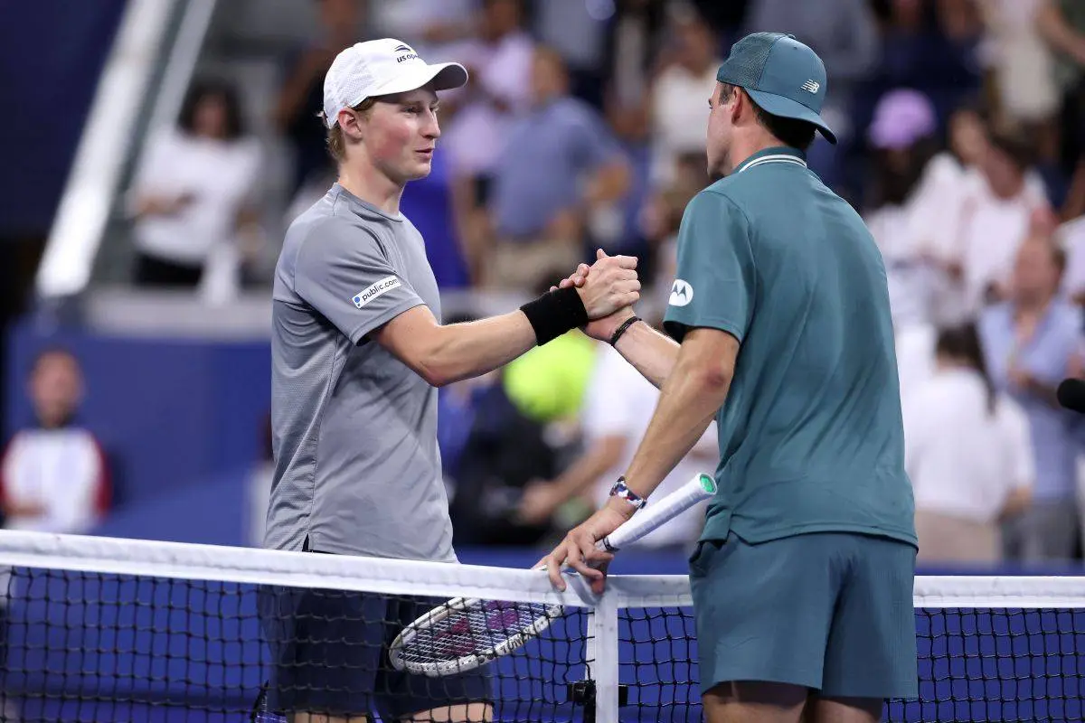 Elmer Møller brød US Open-regler og måtte skifte kasket under kampen