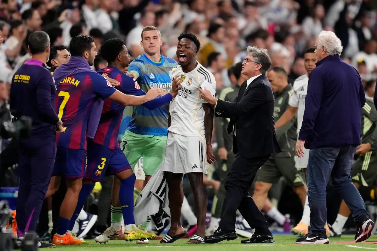 Vinicius Junior reagerer på dramatisk episode i El Clasico