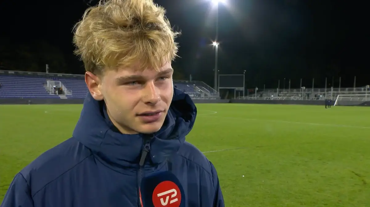 Lokal teenager sikrer AGF sejren fredag aften