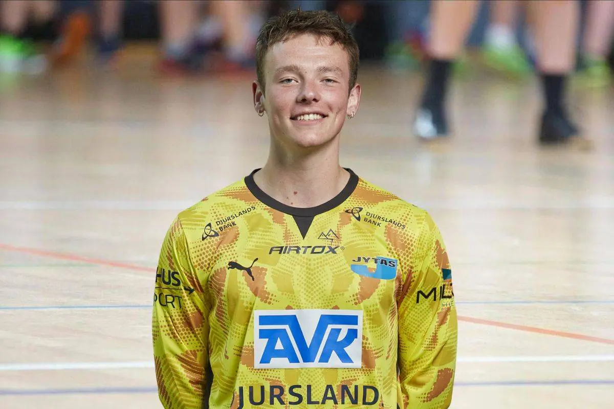 Ung målmand kaldt den nye Niklas Landin: "Meget tidligt at stemple mig"