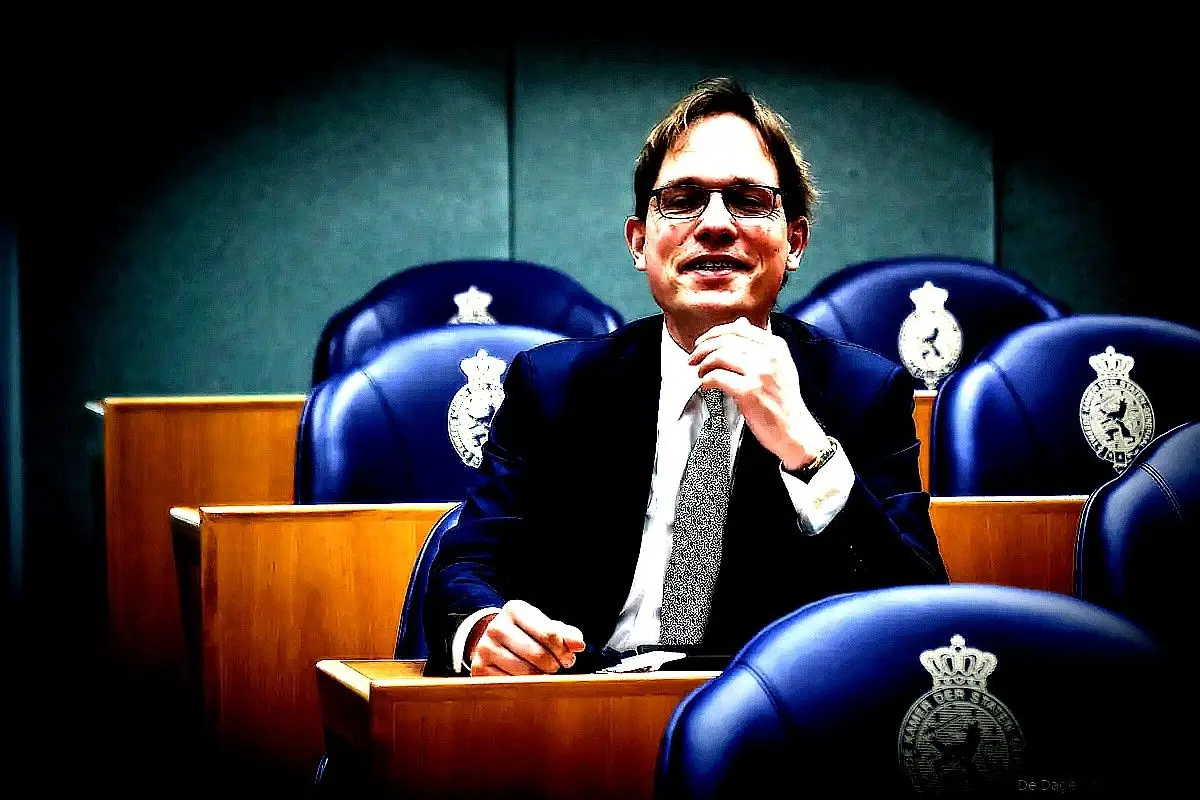 GLOBALISTISCH COMPLOT - Pepijn van Houwelingen: 'Het WEF is totaal geïnfiltreerd in ons staatsapparaat'