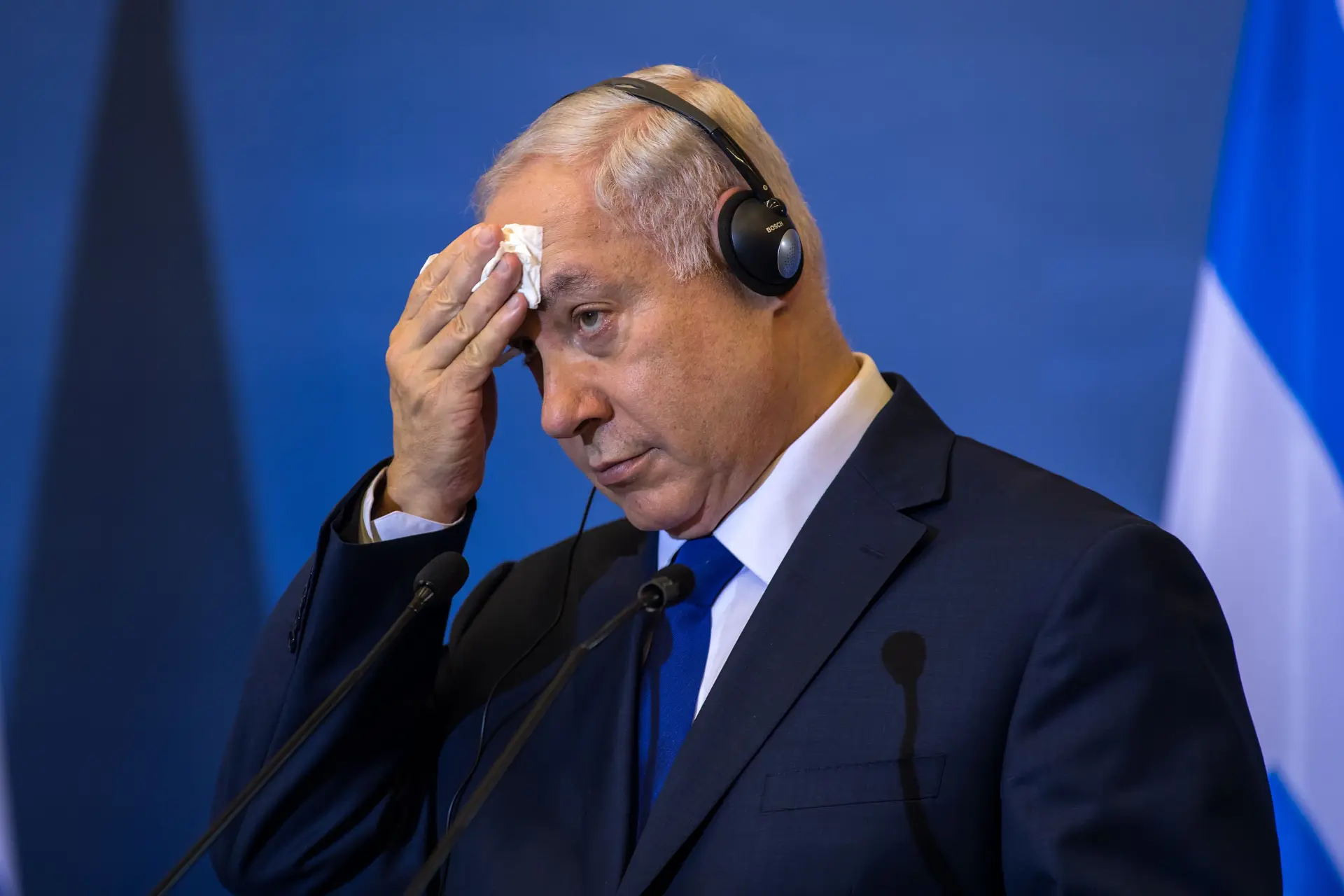 Benjamin Netanyahu zweert wraak na Iraanse raketaanval: "Iran heeft een grote fout gemaakt en zal daarvoor boeten!"