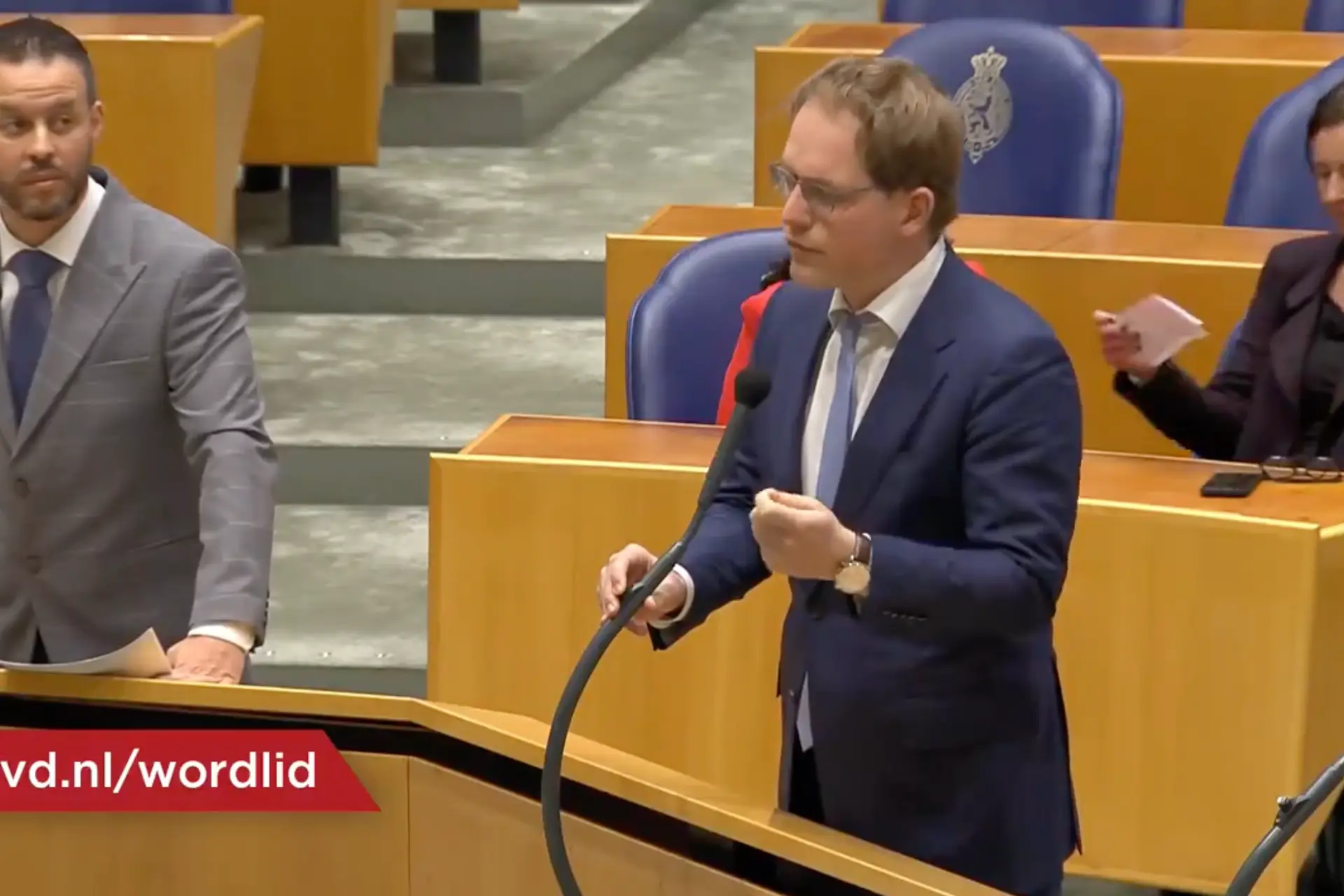 Pepijn van Houwelingen: “Adviesraad Internationale Vraagstukken verspreidt Russia Hoax complottheorie!”