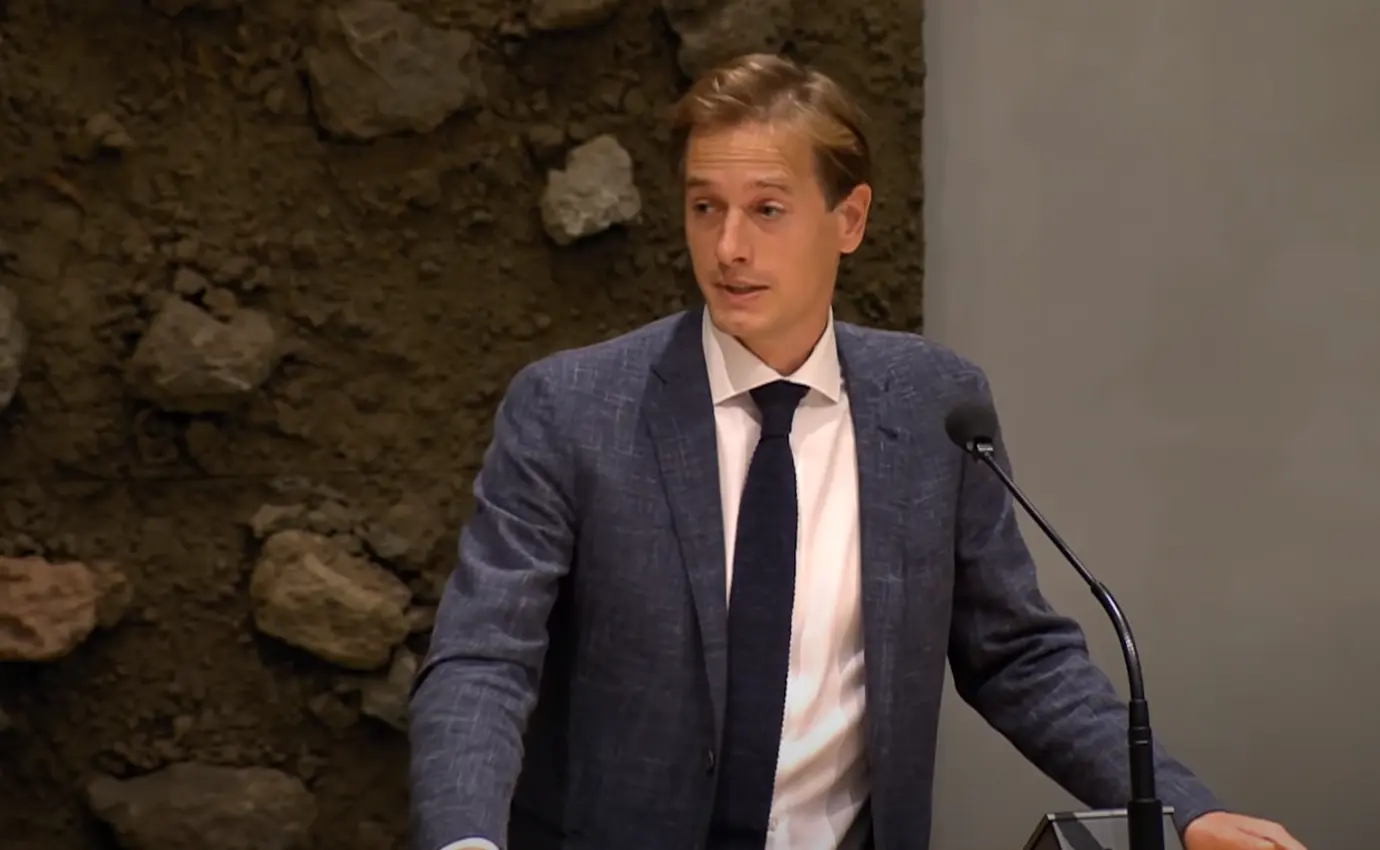 BREEK! 'Buitenlandse inmenging bij CDA, SP en Volt': "Kamervoorzitter Bosma moet in actie komen"