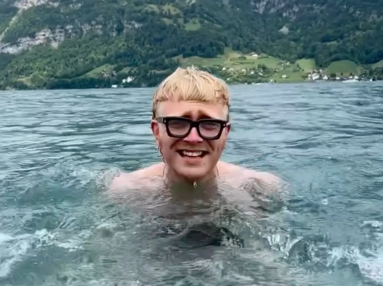 WOEST! Joost Klein verwijdert ALLE Eurovisie-filmpjes van Instagram