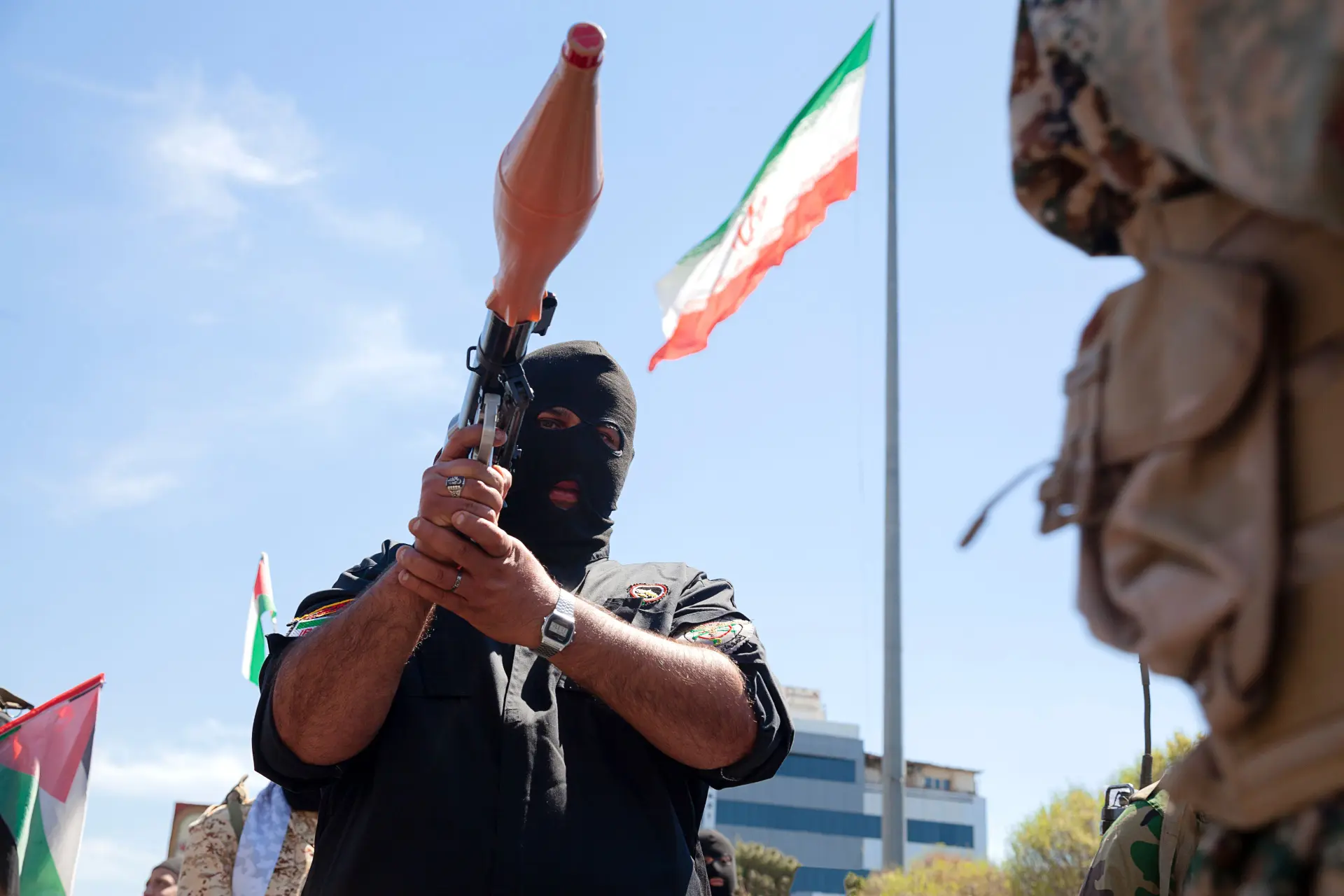 Pats! Israël houdt stevig huis in Libanon: naast Hezbollah-leider Hassan Nasrallah ook Iraanse commandant uitgeschakeld