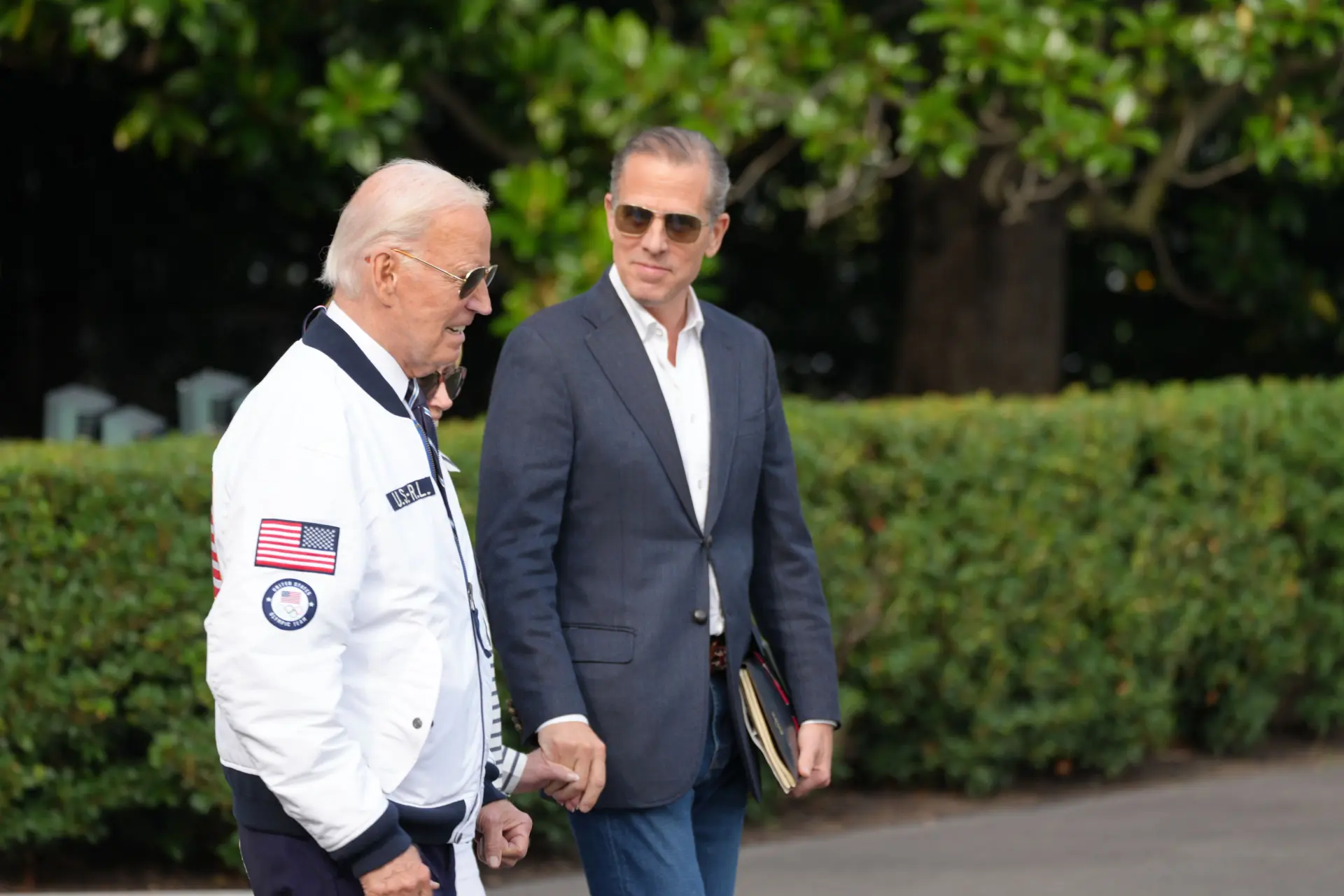 Joe Biden verleent gratie aan zijn criminele zoon Hunter: Een schandalige daad van hypocrisie en misbruik van macht