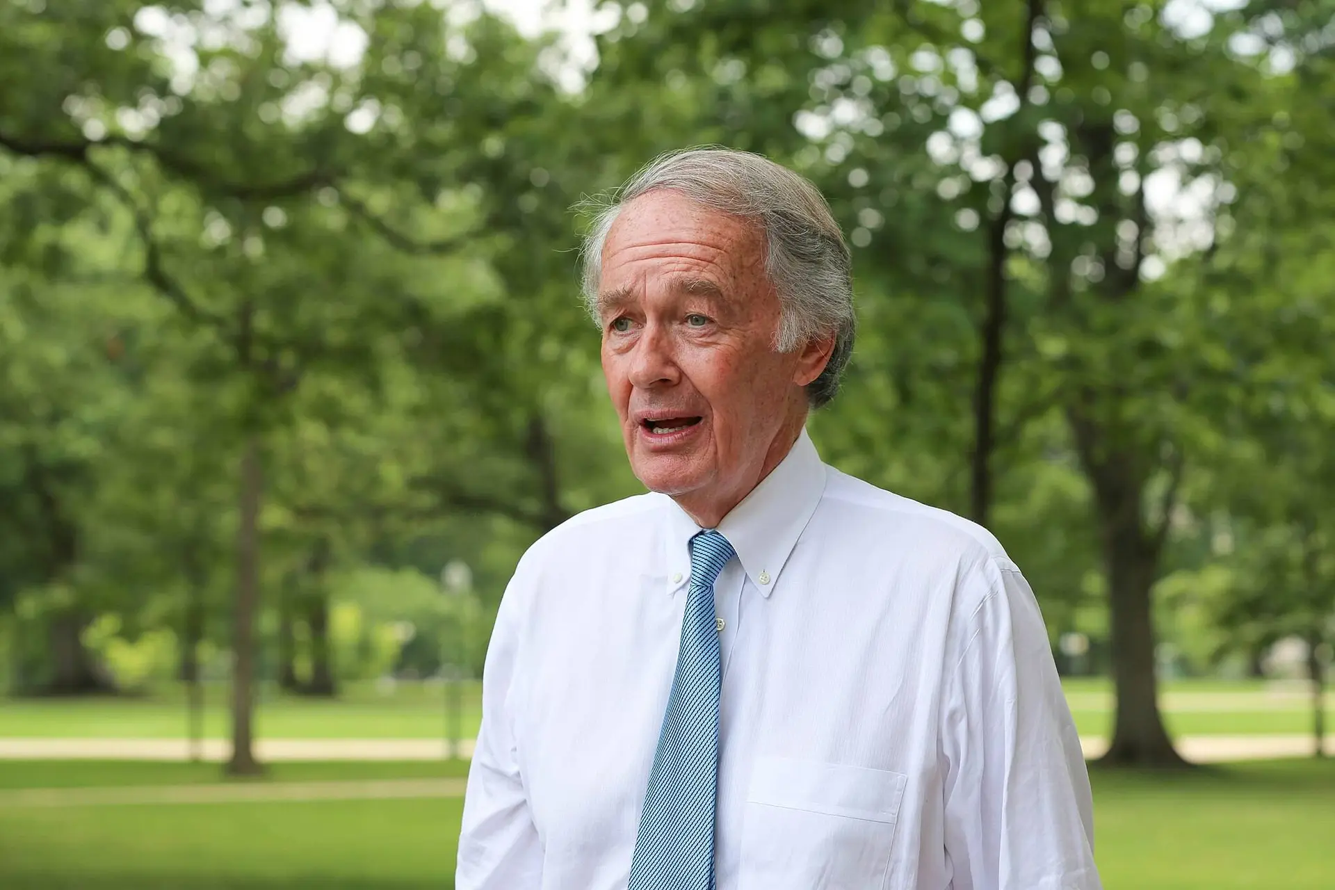 Klimaatgek Ed Markey waarschuwt voor meer branden bij terugkeer van Trump: "Voorproefje van de komende wreedheden!"