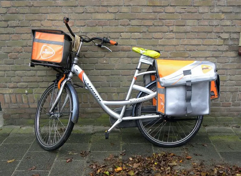 Regio betaalt weer de prijs: PostNL benadeelt kleine dorpen met nieuwe regeling