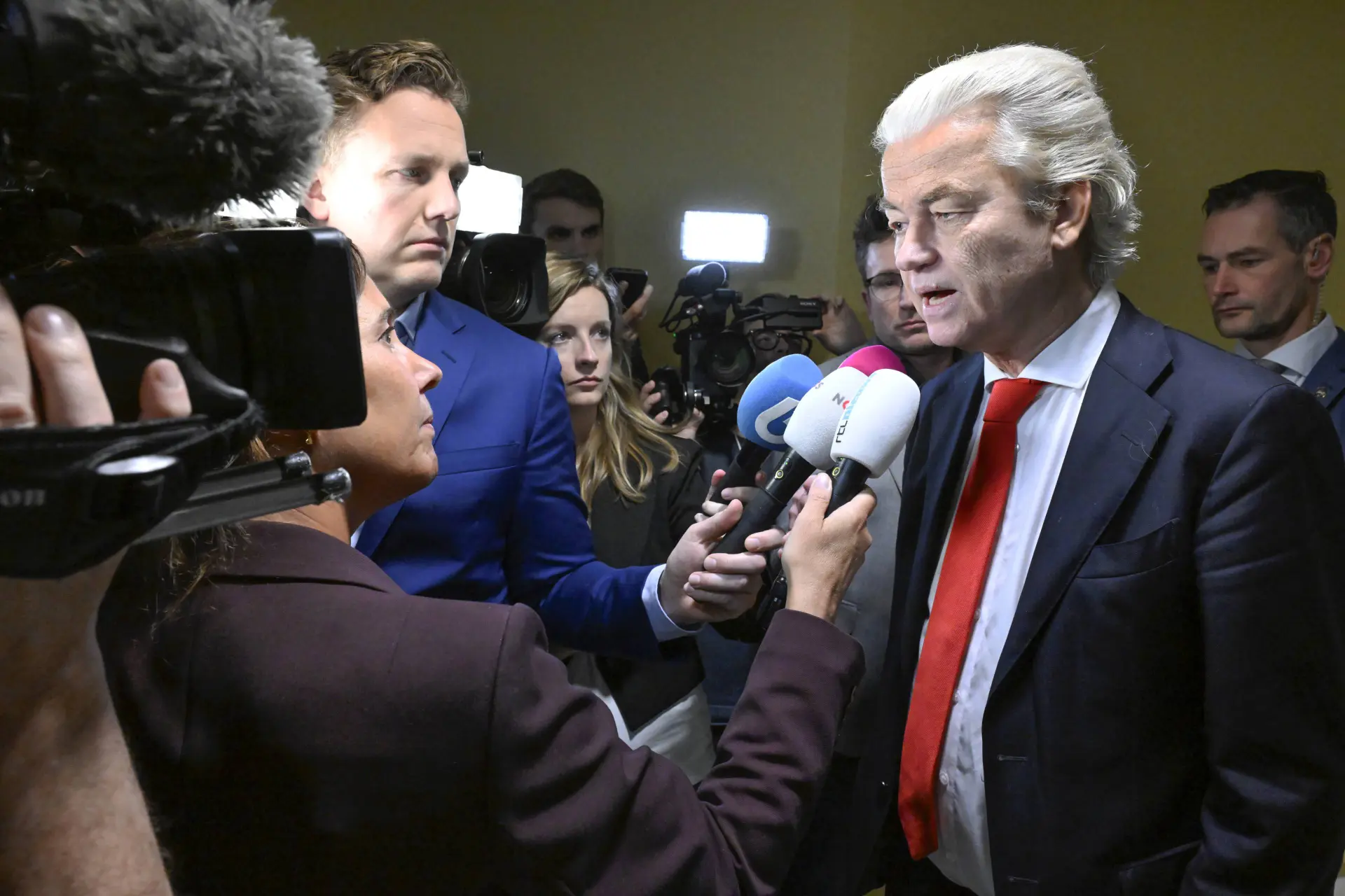 Wilders voorspelt val kabinet in DAGEN: 'Ik wil niet campagne voeren met vroegtijdige vrijlating gevangenen'