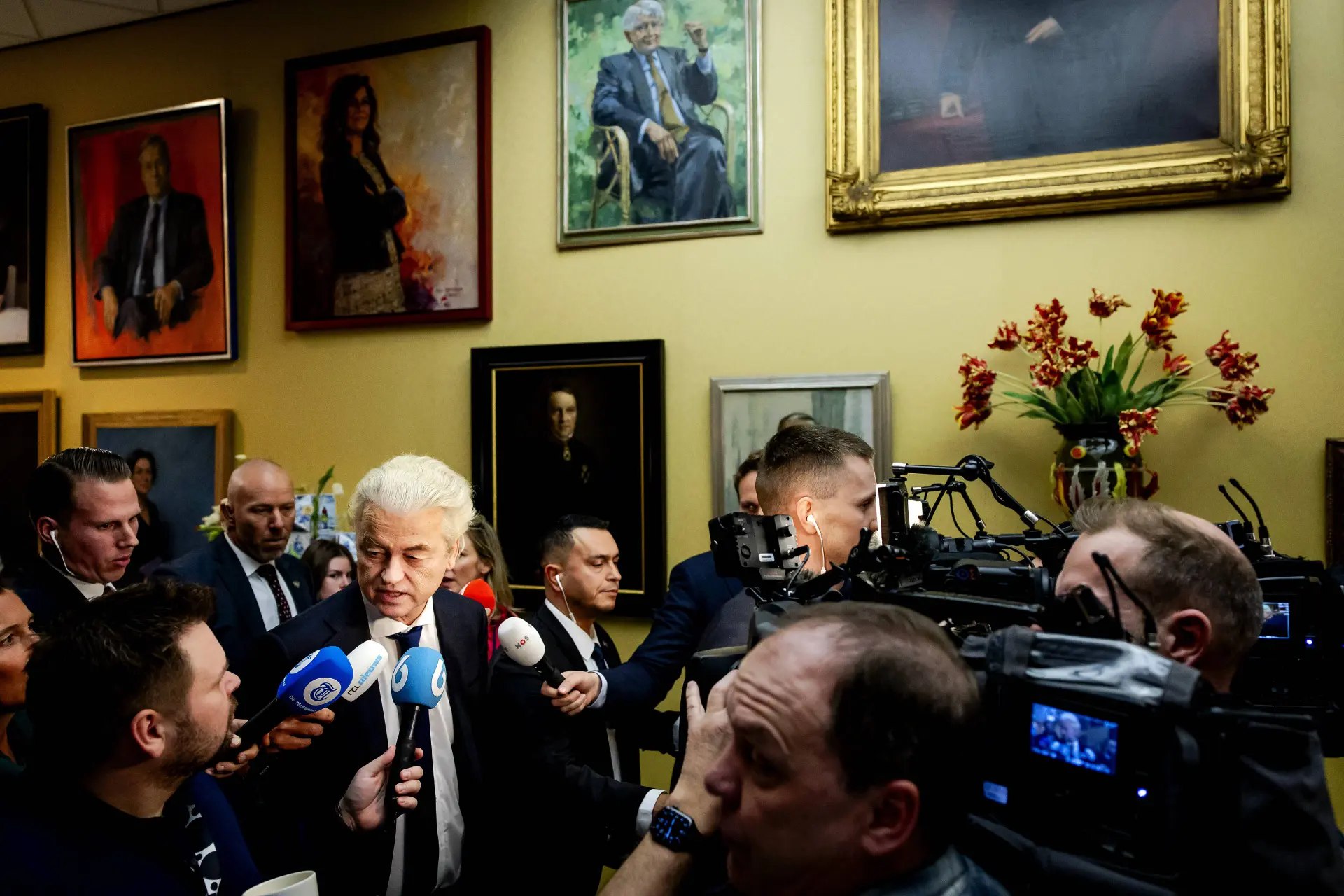 PVV-leider Wilders keihard: ‘Asiel Noodwet blijft ongewijzigd, anders nieuwe verkiezingen’
