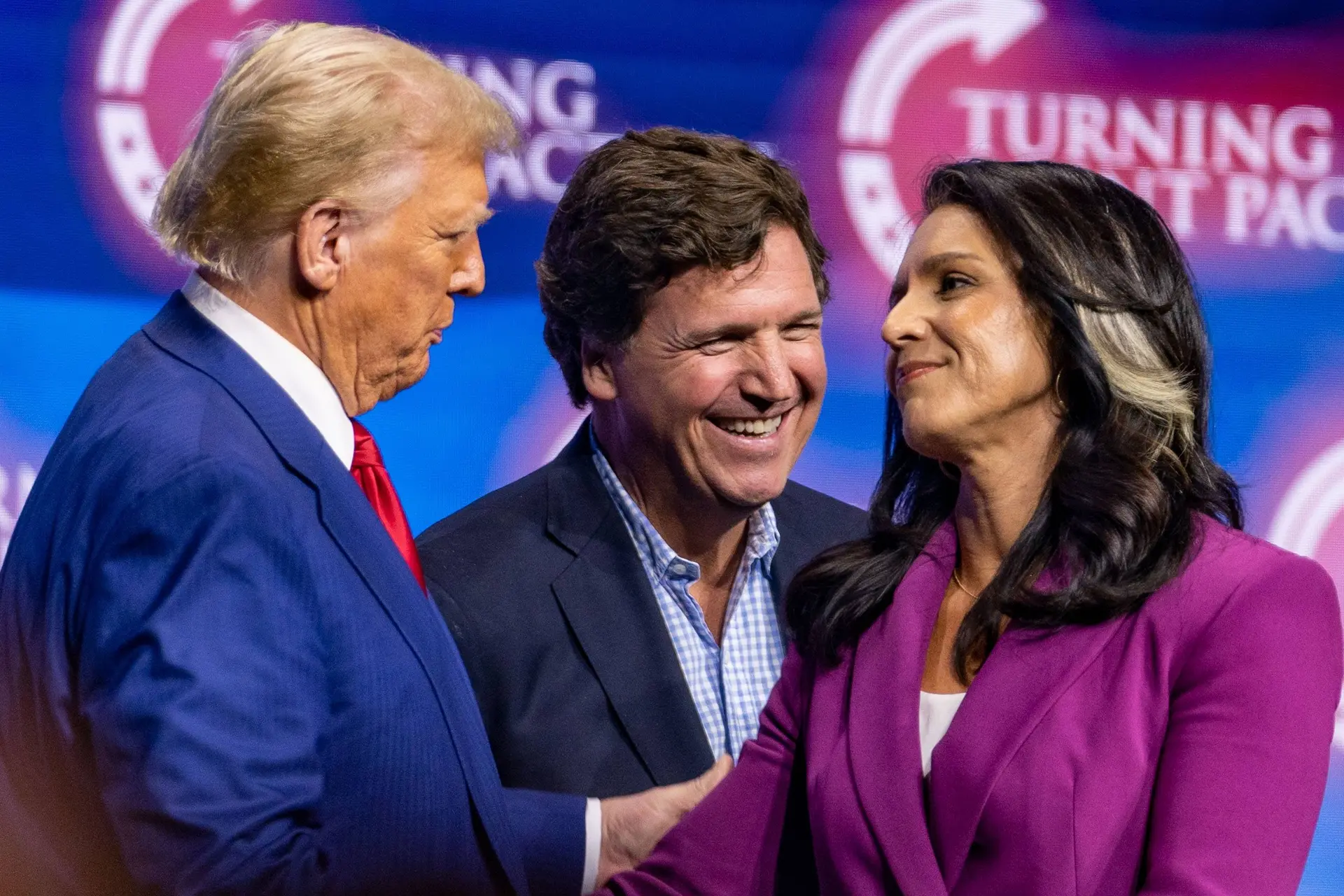 Tucker Carlson neemt afstand van Donald Trump: "We zullen hier nog lang door gekweld worden"