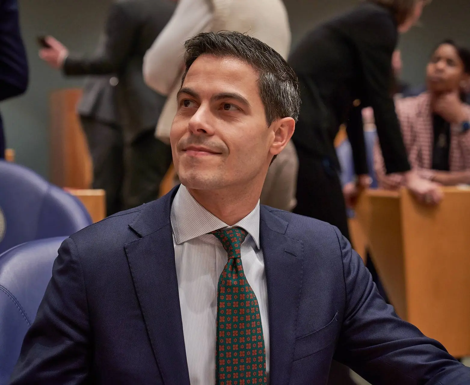 HILARSCH! Rob Jetten jankt over PVV en BBB, maar D66 faalt