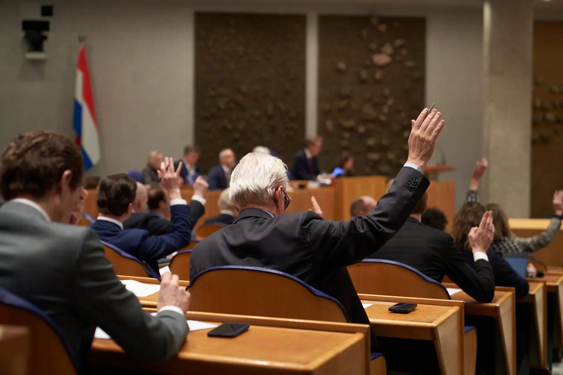 Peilingen: kiezers belonen GroenLinks/PvdA en VVD na voorjaarsakkoord, PVV niet langer de grootste