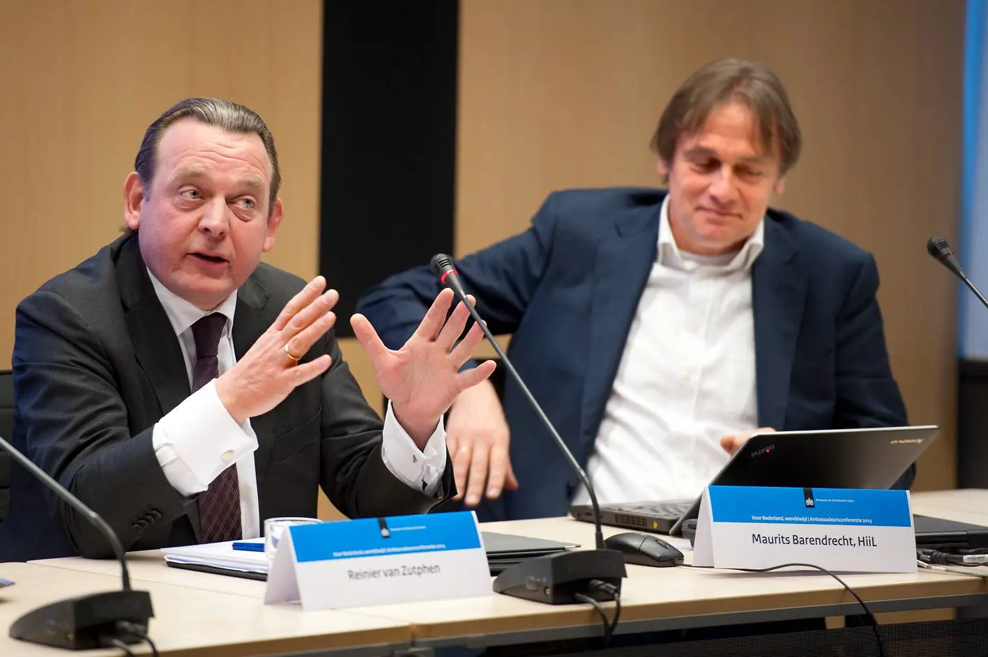 Nationale ombudsman niet te spreken over politiebezoek demonstranten: "Gebeurt dit echt?"