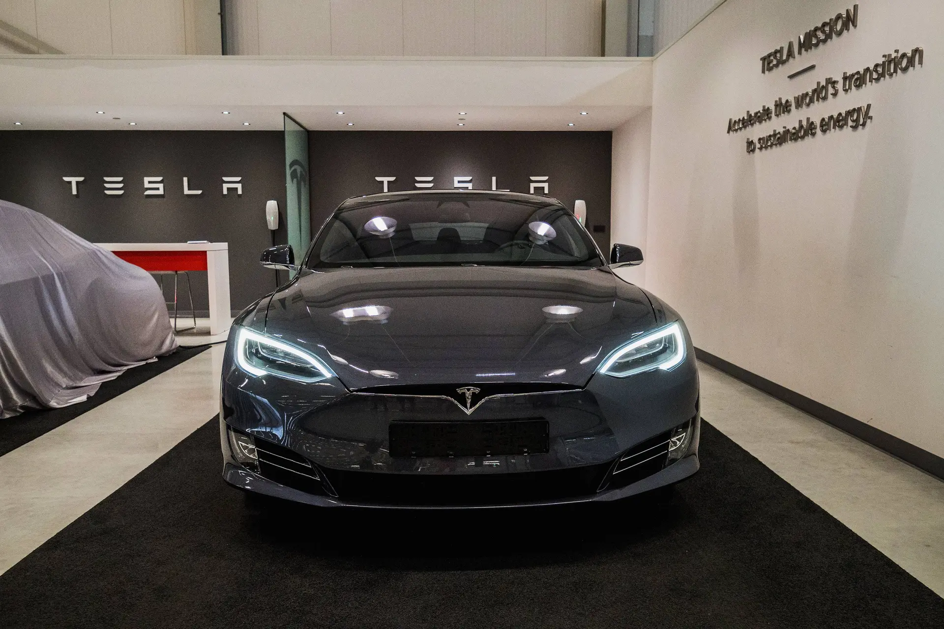 Slecht nieuws voor Elon Musk? verkoop van Tesla in Nederland in één jaar tijd gehalveerd