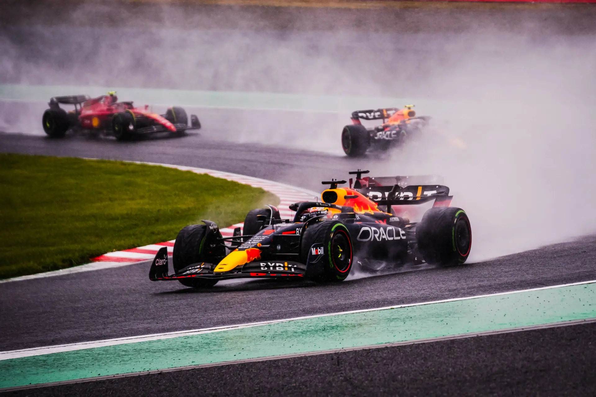 Vier rode vlaggen en chaos tijdens tweede vrije training Grand Prix van Japan
