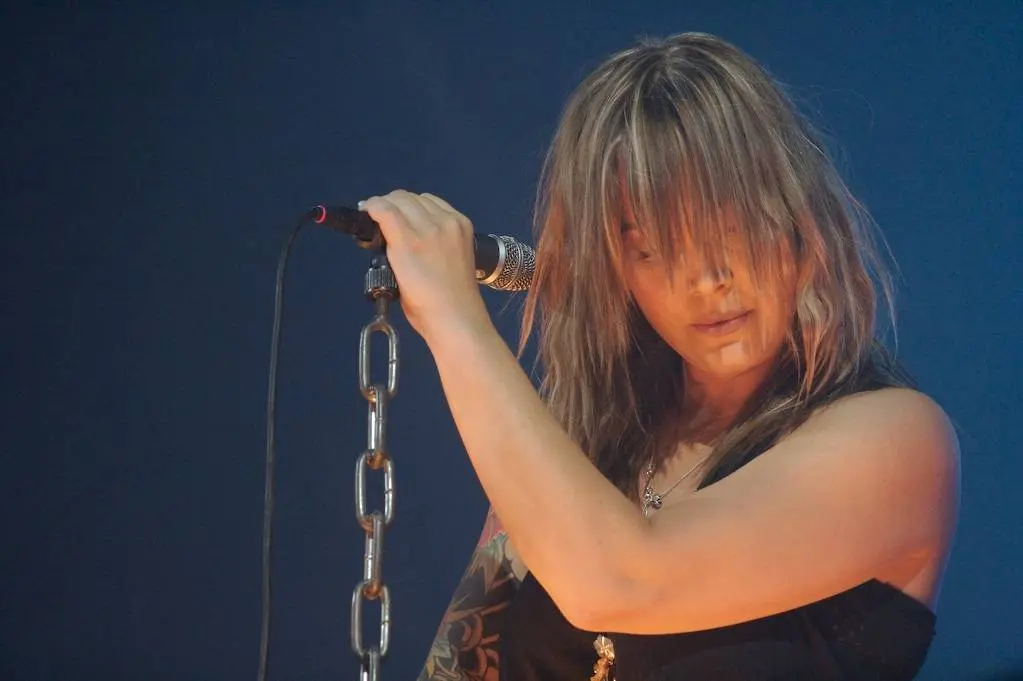 Songfestivalcommissie faalt keihard: weigeren Anouk, sturen valse Claude