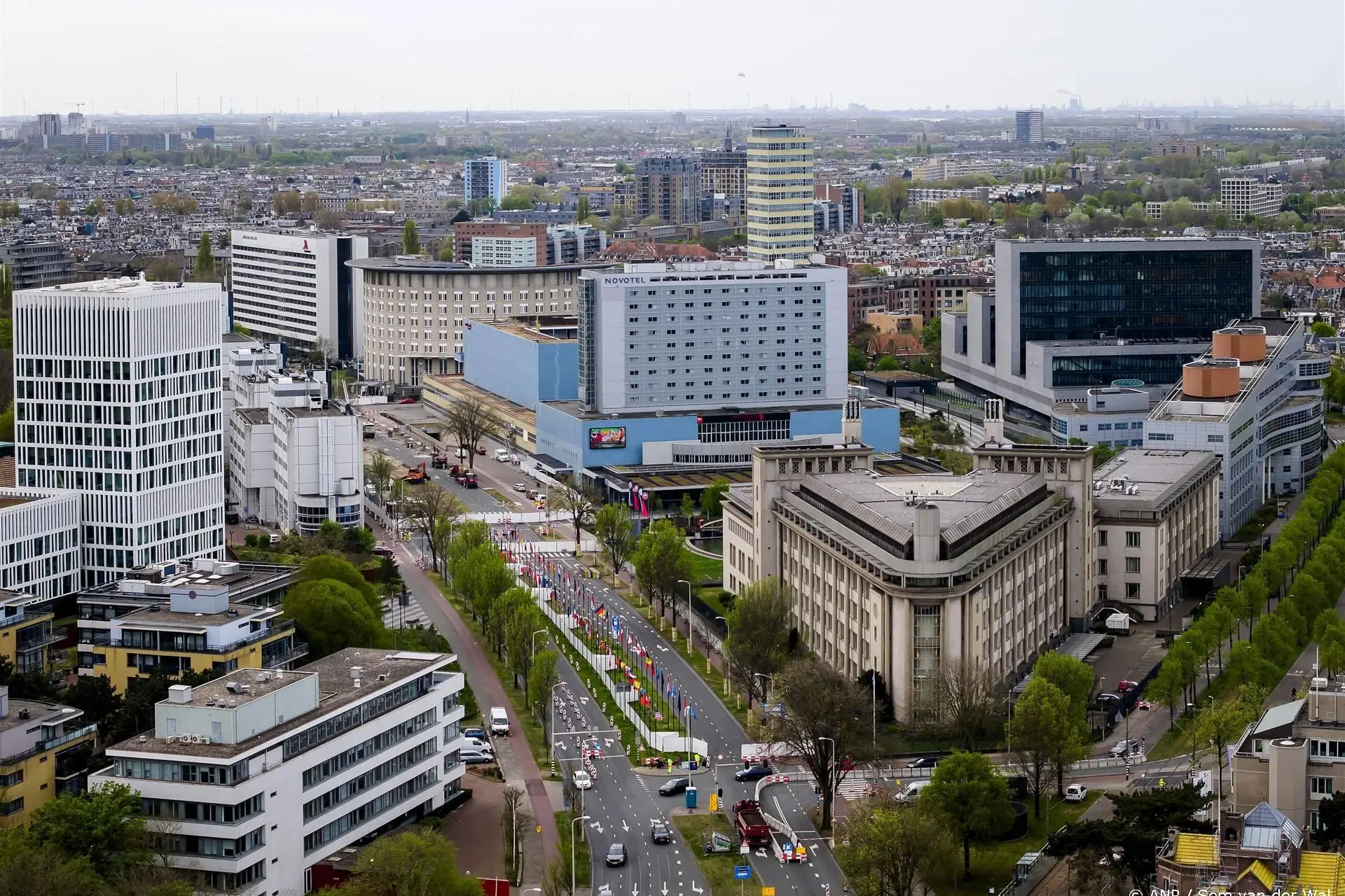 Den Haag: verkeersdrukte bij afgesloten locatie NAVO-top stabiel