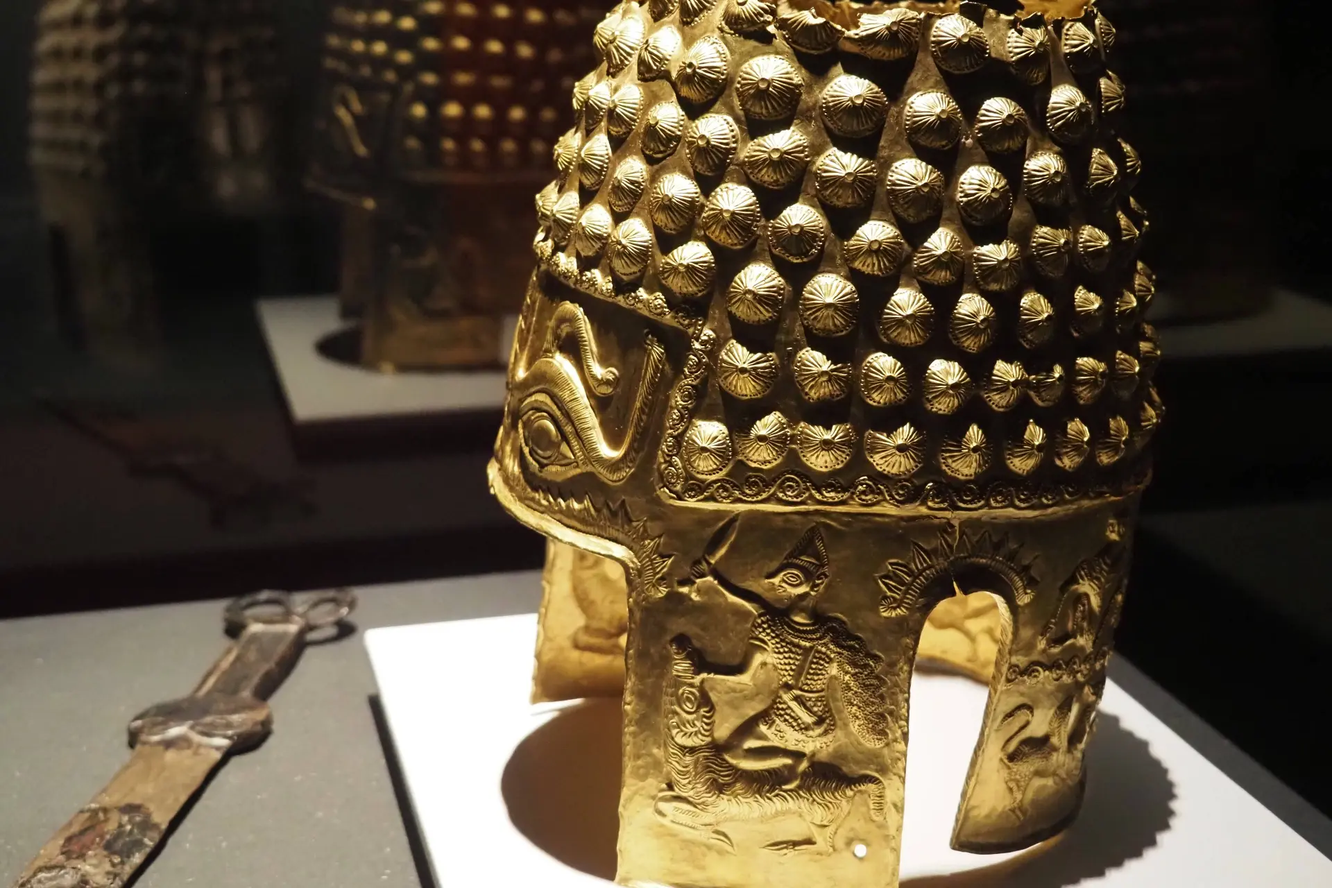 casco de cotofenesti 4