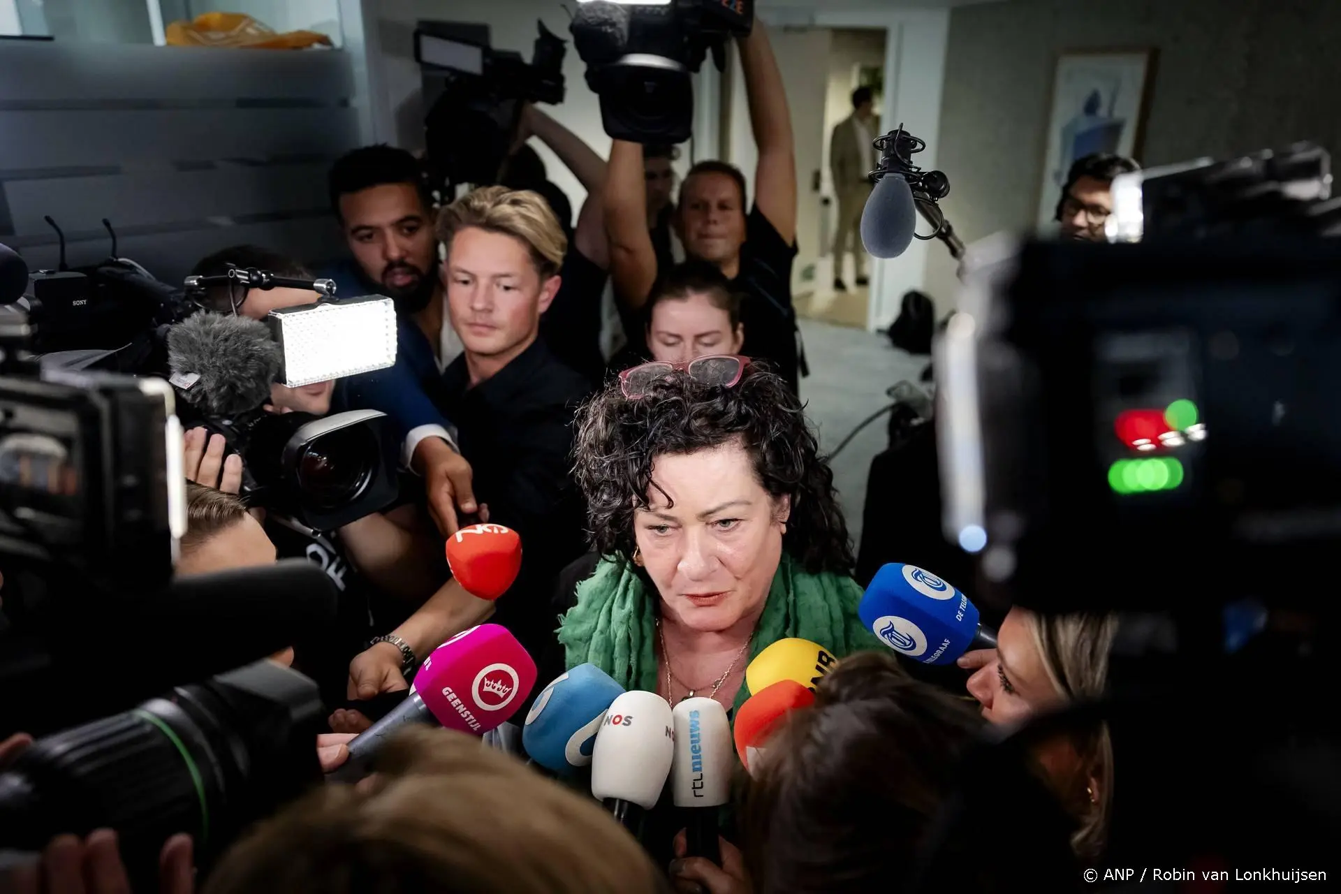 VVD, NSC en BBB eensgezind na kort overleg: bal ligt bij PVV