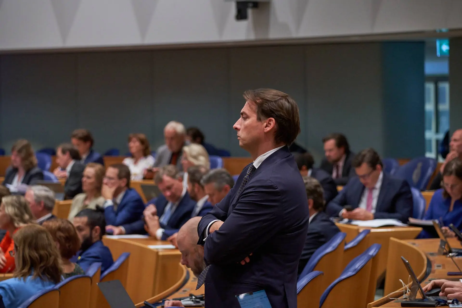FVD snoeihard: Neem paspoort af van steektuig in Rotterdam!
