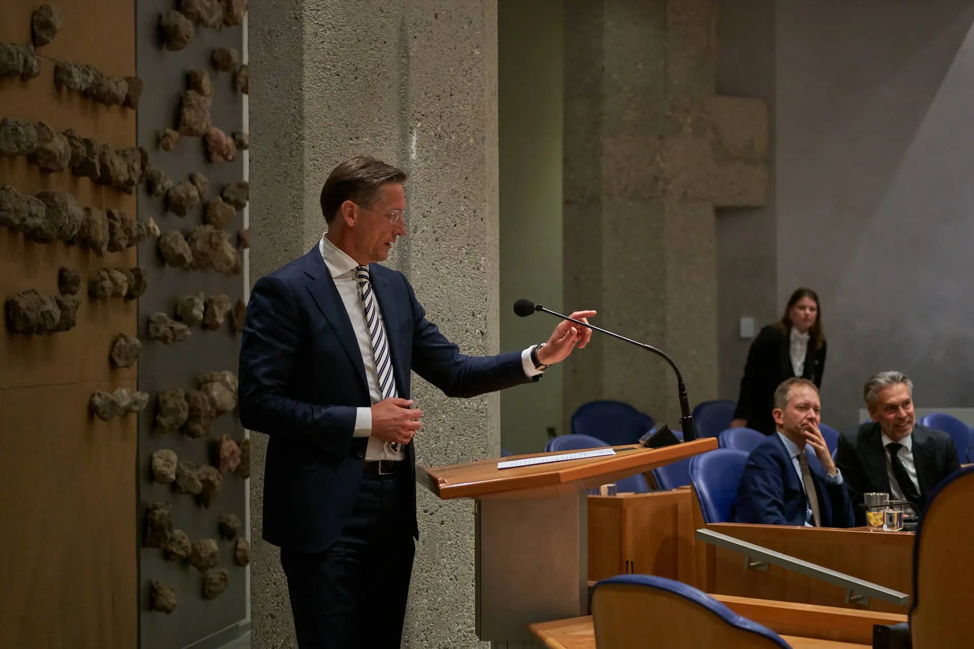 Briefje van Jan legt Joost Eerdmans genadeloos op de slachtbank