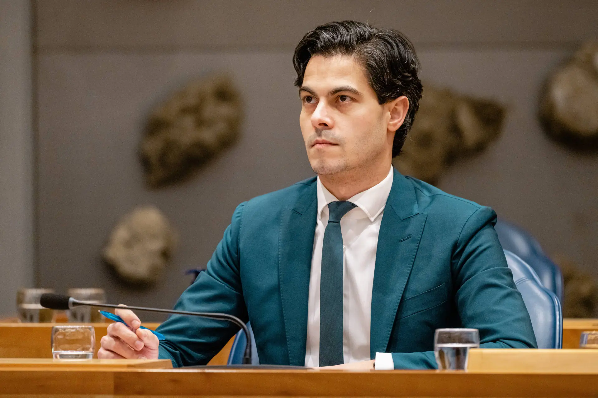 Jetten wil asiel aanpakken? Na twintig jaar D66-migratiebeleid? Kom nou!