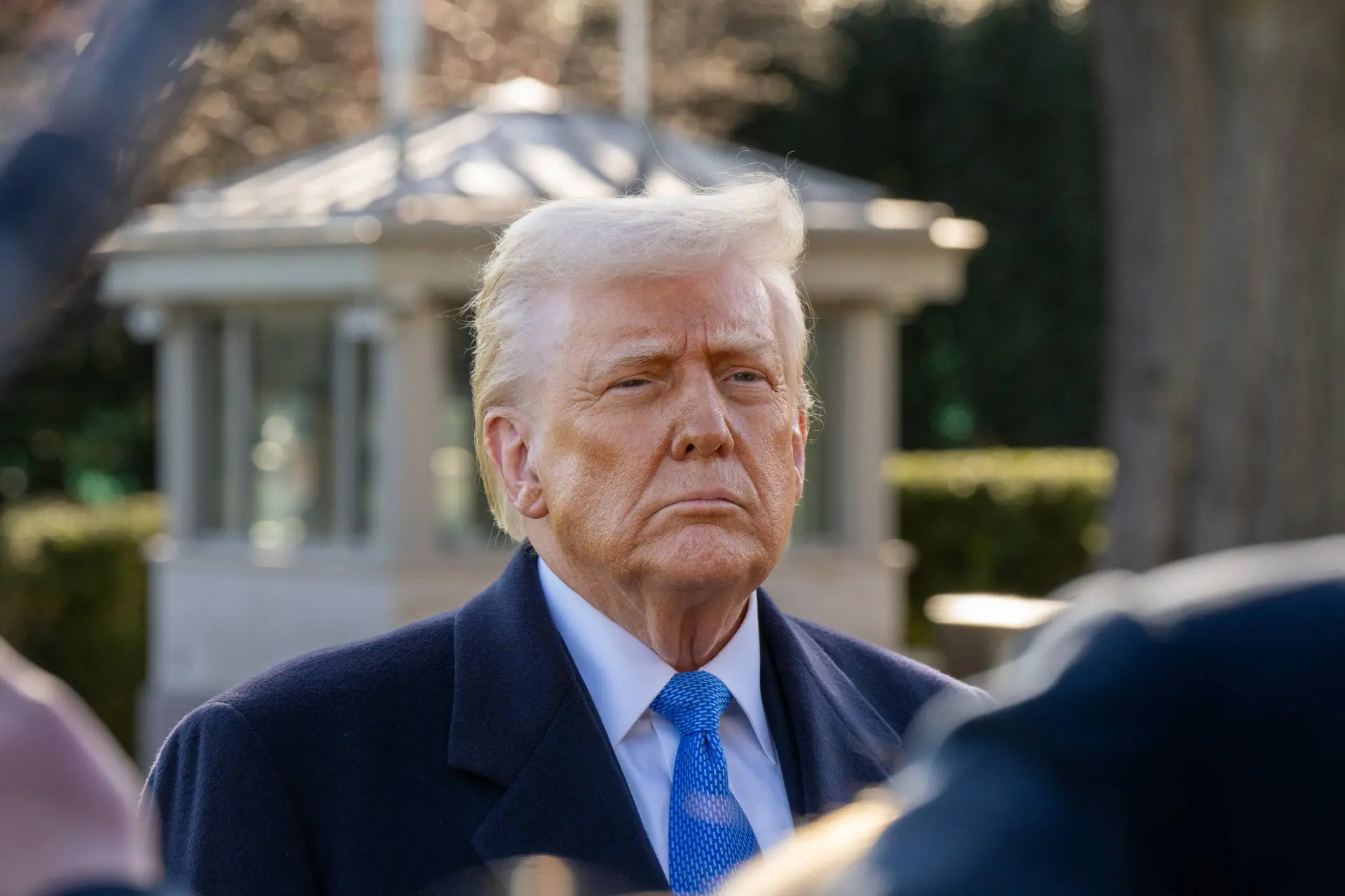 Trump veegt de vloer aan met Obama’s bibliotheek: "precies hoe ons land werd bestuurd"
