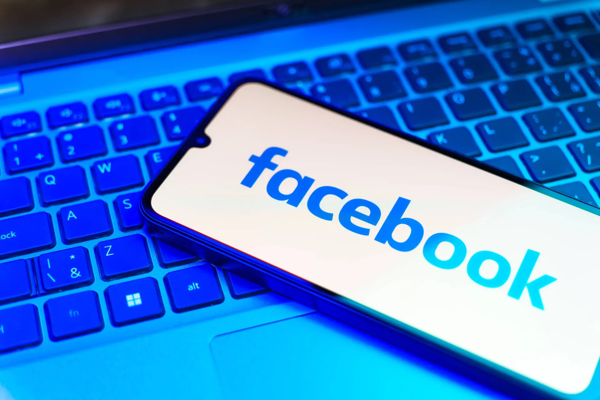 Facebook sterft langzaam uit – en daarmee ook onze geschiedenis