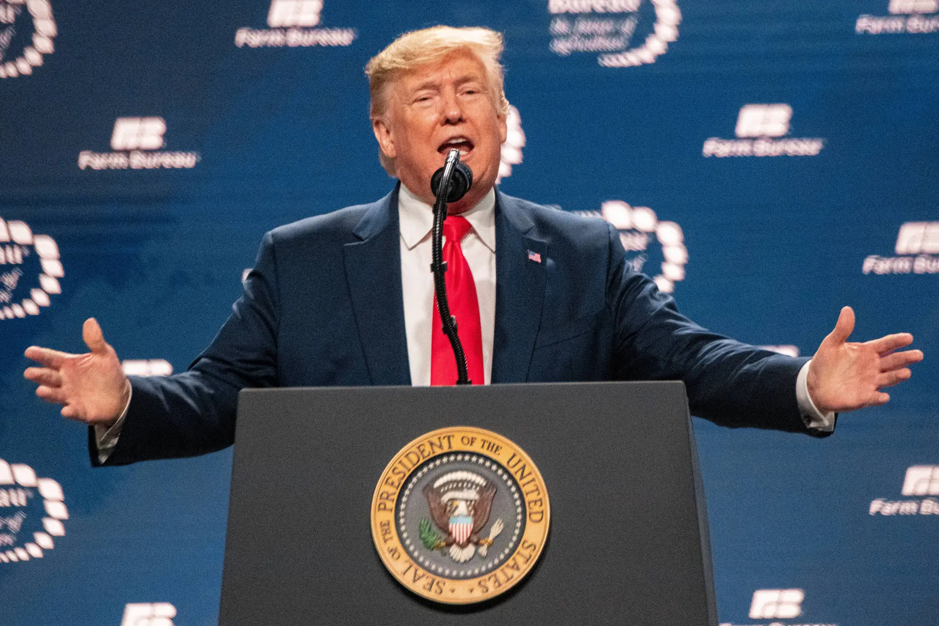 Trump schuift handelsdeadline op: Europa krijgt uitstel, geen genade