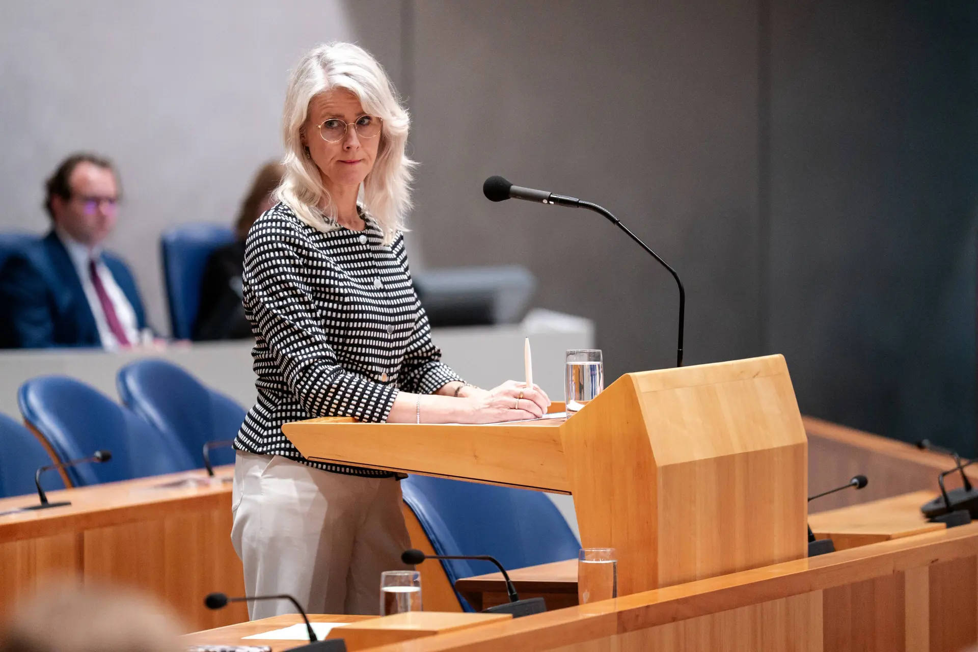 Mona Keijzer (BBB): Statushouders moeten woningdelen, net als Nederlandse jongeren!