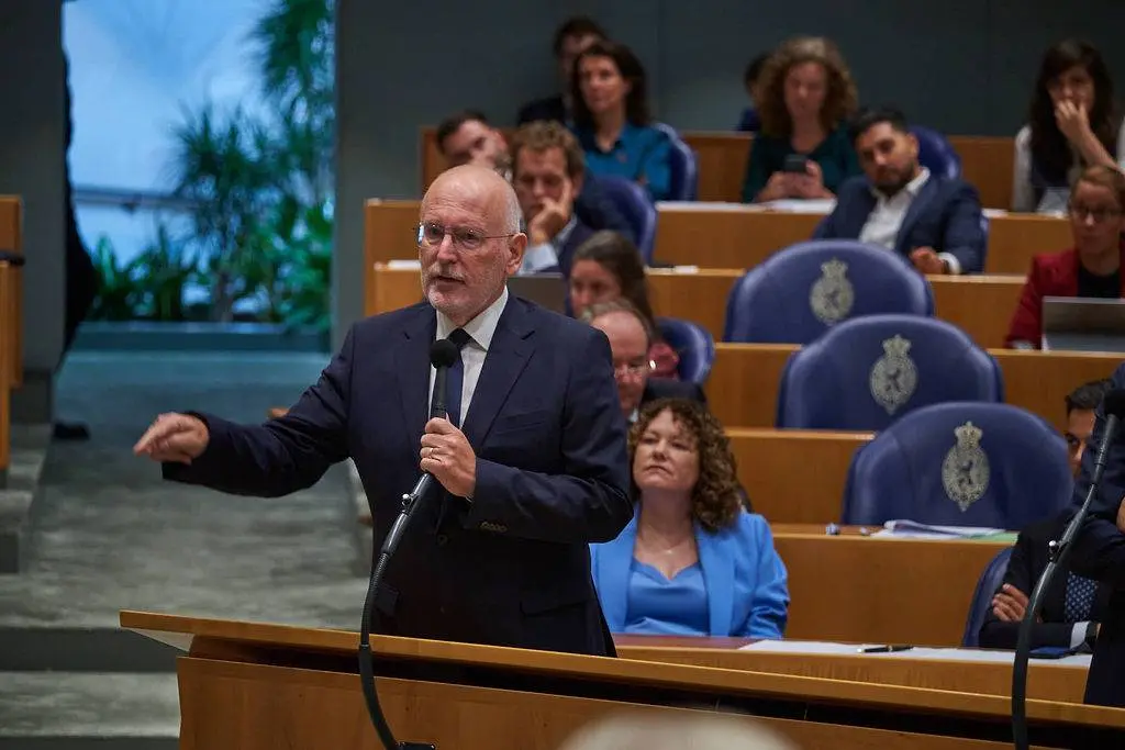 GroenLinks-PvdA presenteert fataal plan: duurder, naïever, wereldvreemder