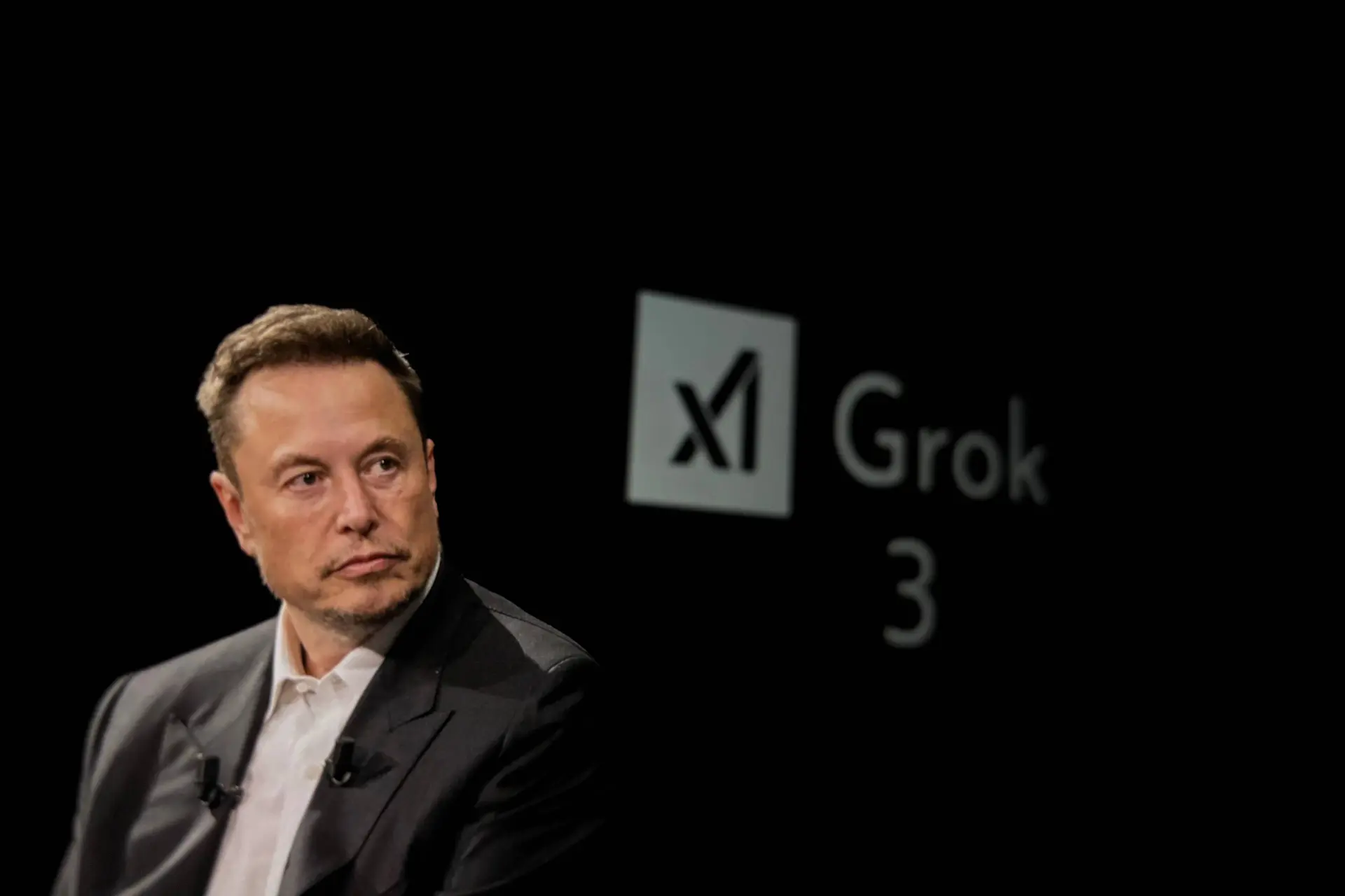 Elon Musk: migranten moeten wetten en cultuur respecteren – Nederland kan hier wat van leren
