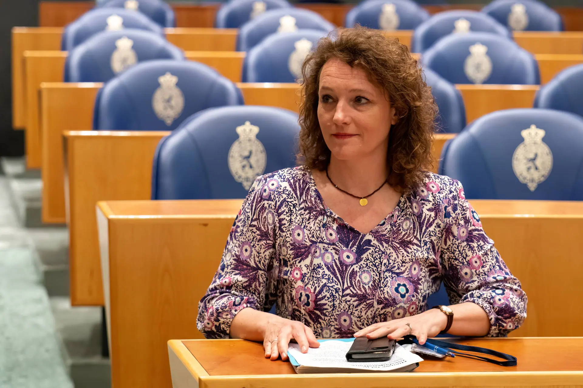 Renske Leijten kreeg 38 maanden wachtgeld om ‘op adem te komen’ - AOW’ers worden ondertussen uitgeknepen
