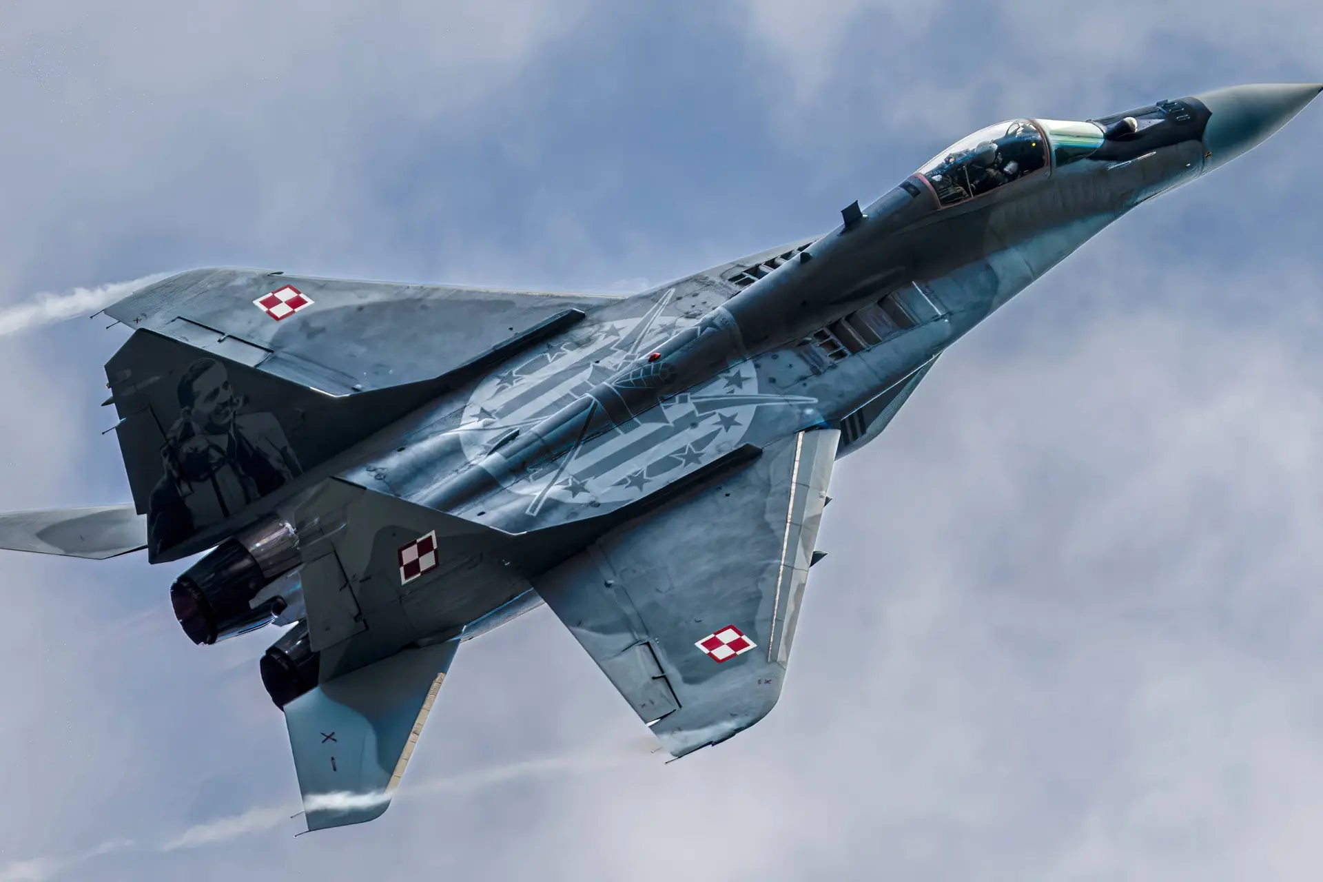Poolse straaljagers beschermen luchtruim tegen Russische dreiging – zo hoort het!