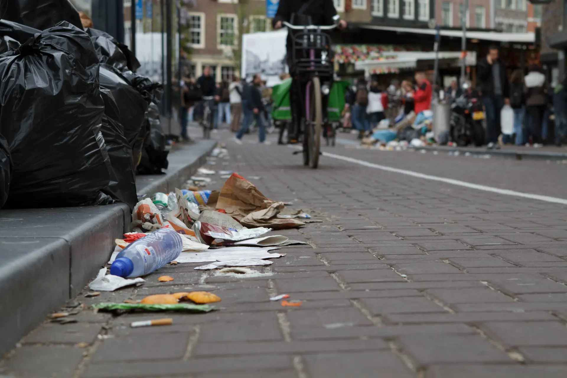 Frans Nijhof veegt de vloer aan met GroenLinks-PvdA: hun mislukking in Amsterdam is desastreus