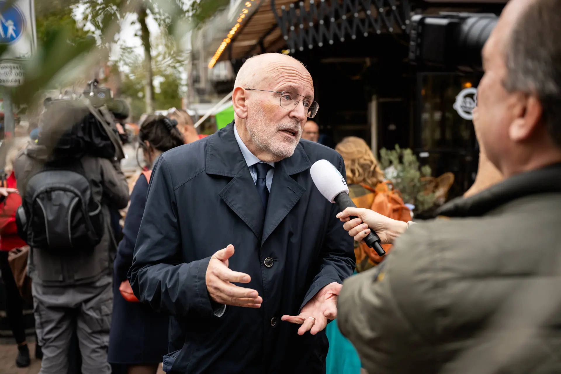Timmermans: “We kunnen Wilders nog inhalen” - maar kiezers prikken door de linkse luchtballon heen