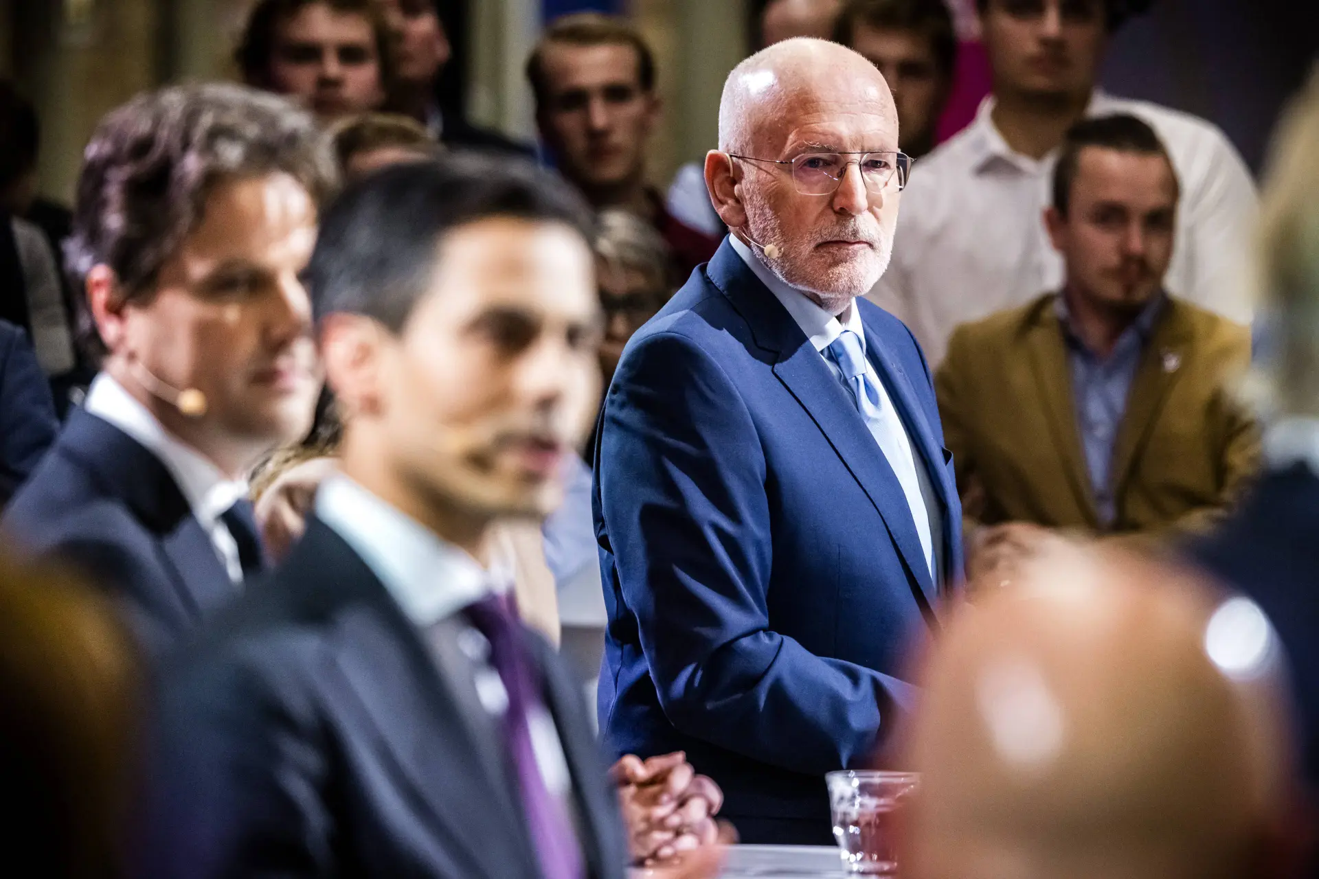 Timmermans én Bontenbal dreigen met boerenonteigening: “We gaan doen wat nodig is”