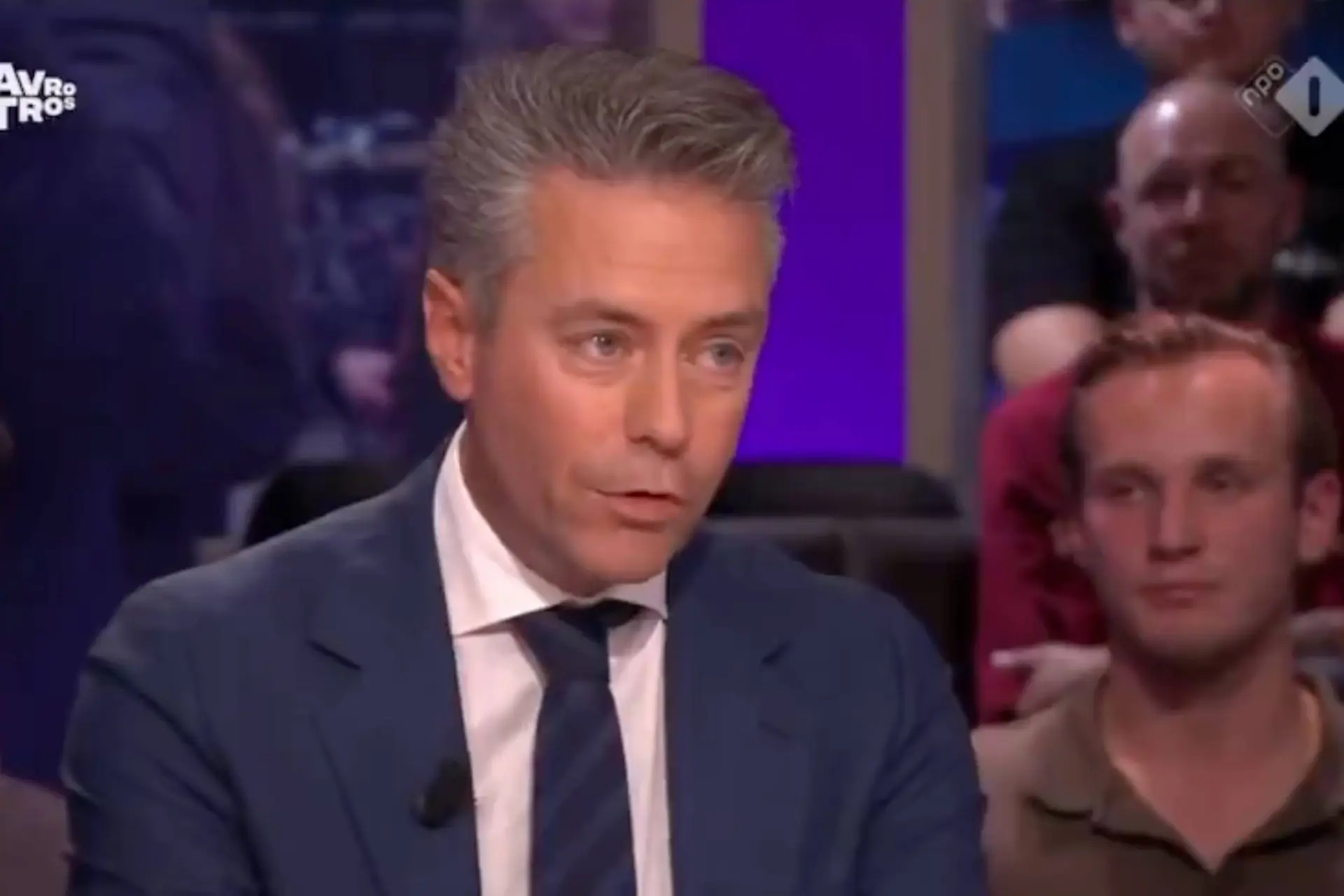 Eva Jinek faalt als interviewer: woede-uitbarsting op SGP-leider Stoffer over abortus is journalistieke afgang