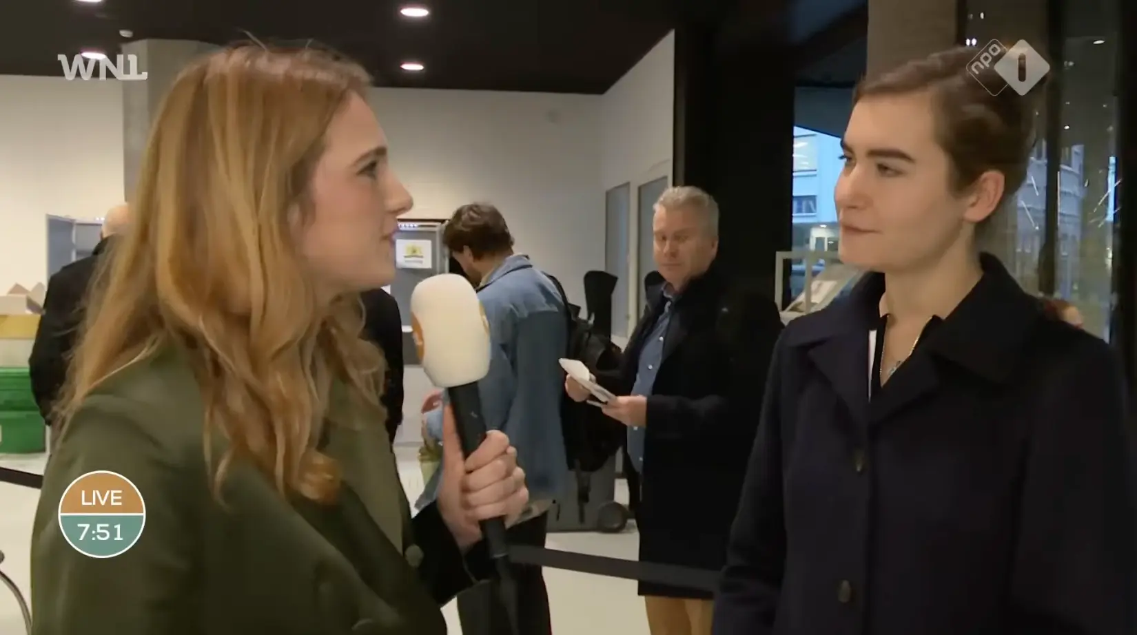 WNL weigert Lidewij de Vos uit te nodigen, maar laat wel tegenstanders aan het woord: Schijnbalans op staatszender