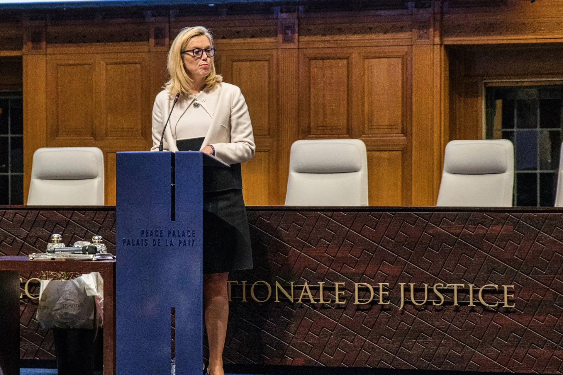 Voormalig PvdA’er ontploft over Jack van Gelder: “Genoeg is genoeg!” - hysterie om grap over Kaag