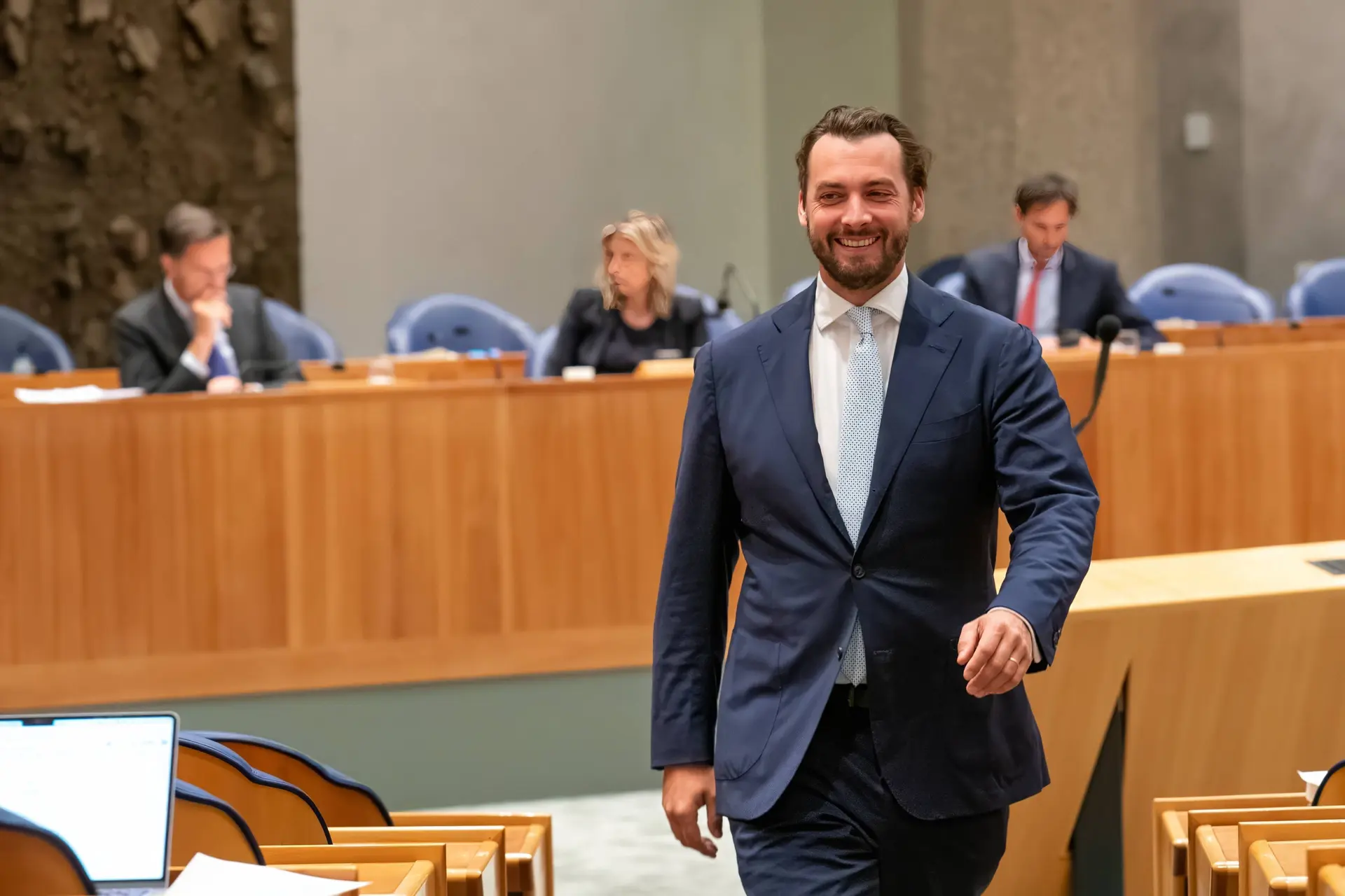 Thierry Baudet rekent af met media-roddels: FVD-partijvoorzitter keert na de zomer gewoon terug in de Tweede Kamer