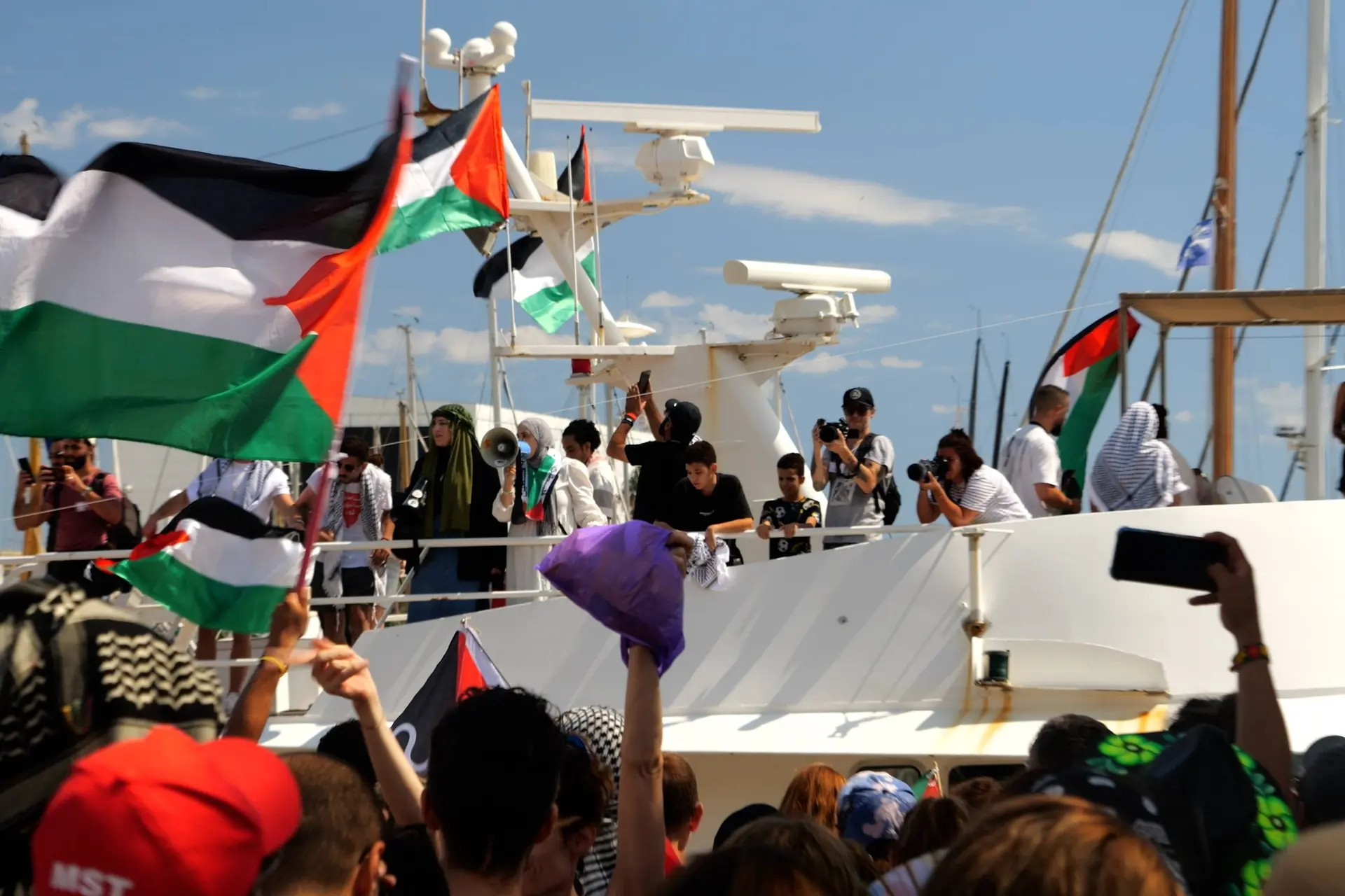 Nederlandse activist Osman Tastan opgepakt door Israël: Video-smeekbede aan kabinet om hulp in Gaza-flotilla-toneelstuk