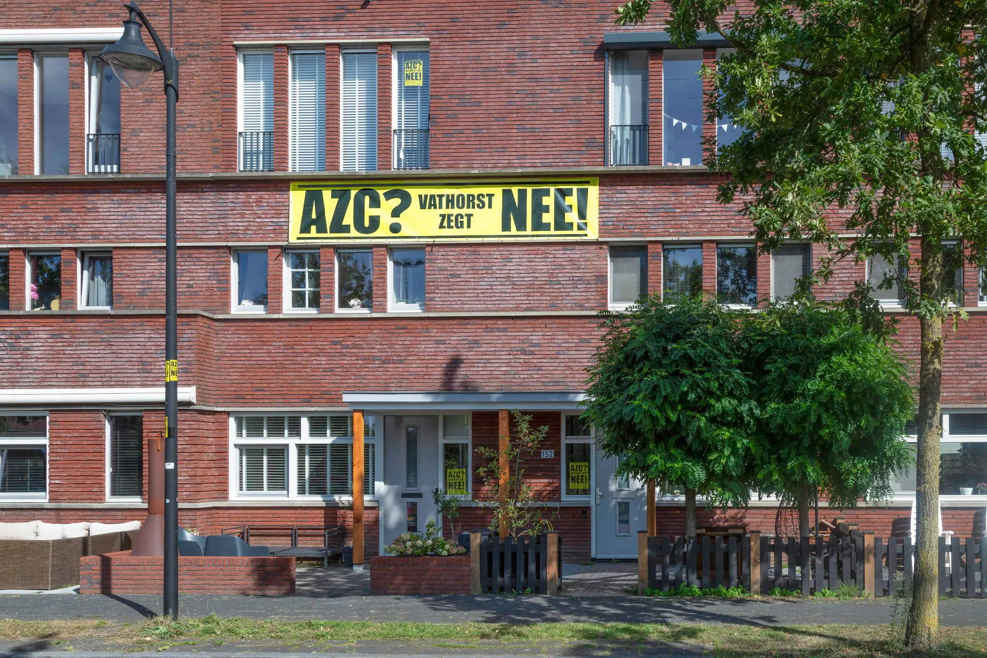 Uithoorn ontploft na plannen voor twéé AZC’s binnen 2 km - bewoners zijn het spuugzat